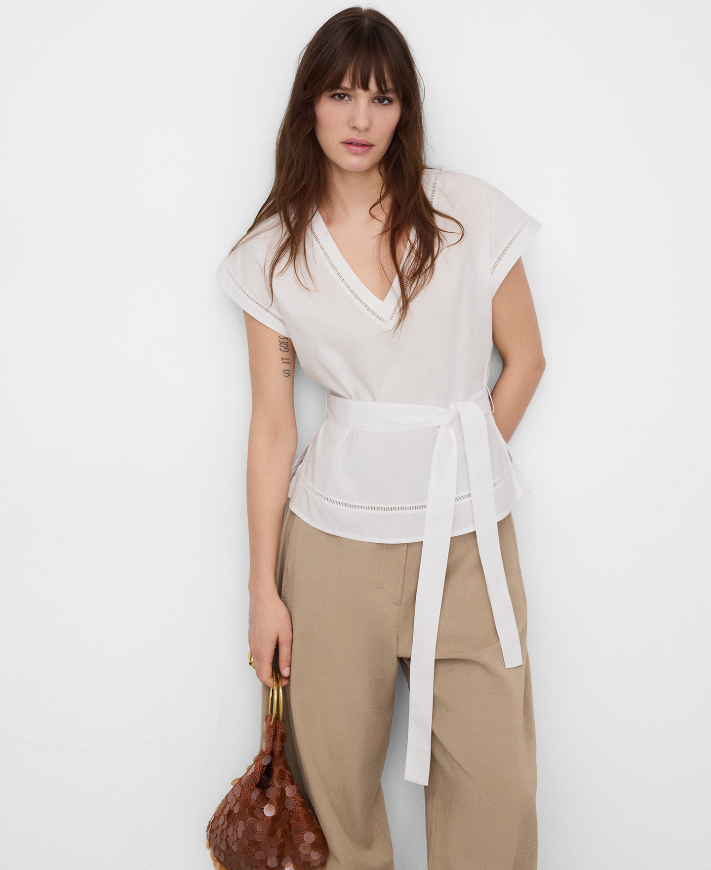 Cotton fitted top with lace trim image number 0