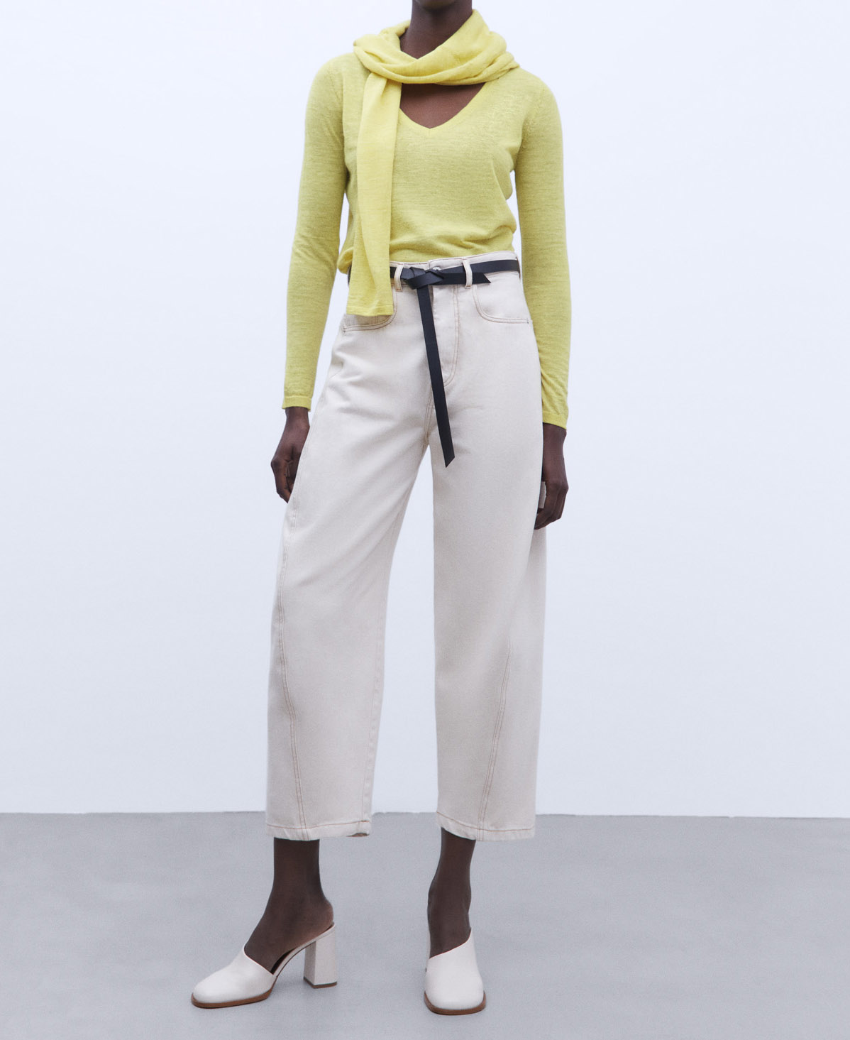 Linen fabric sweater image number 1