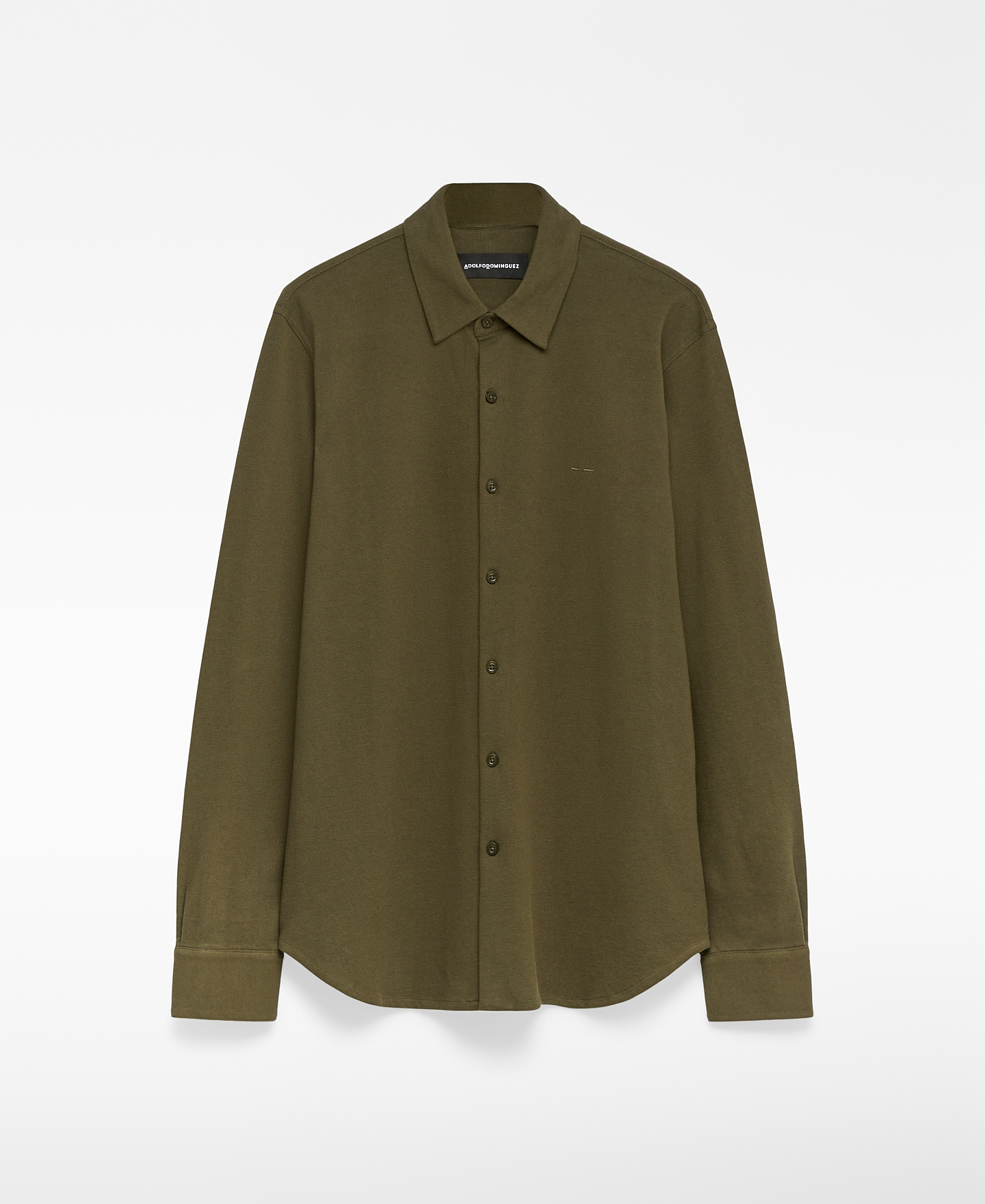 Camisa regular fit cuello solapa hombre image number 4