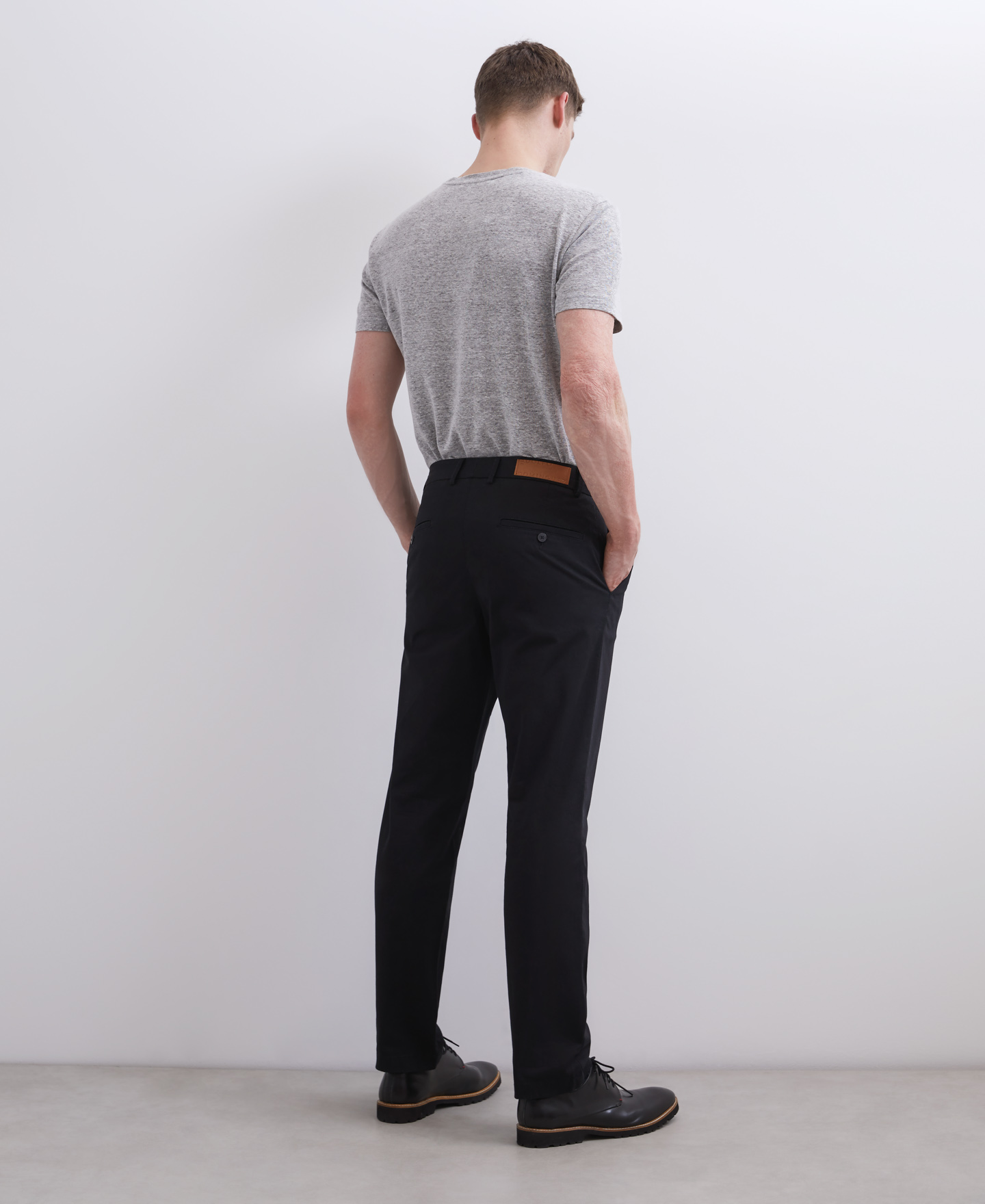 Pantalón chino algodón elástico image number 0