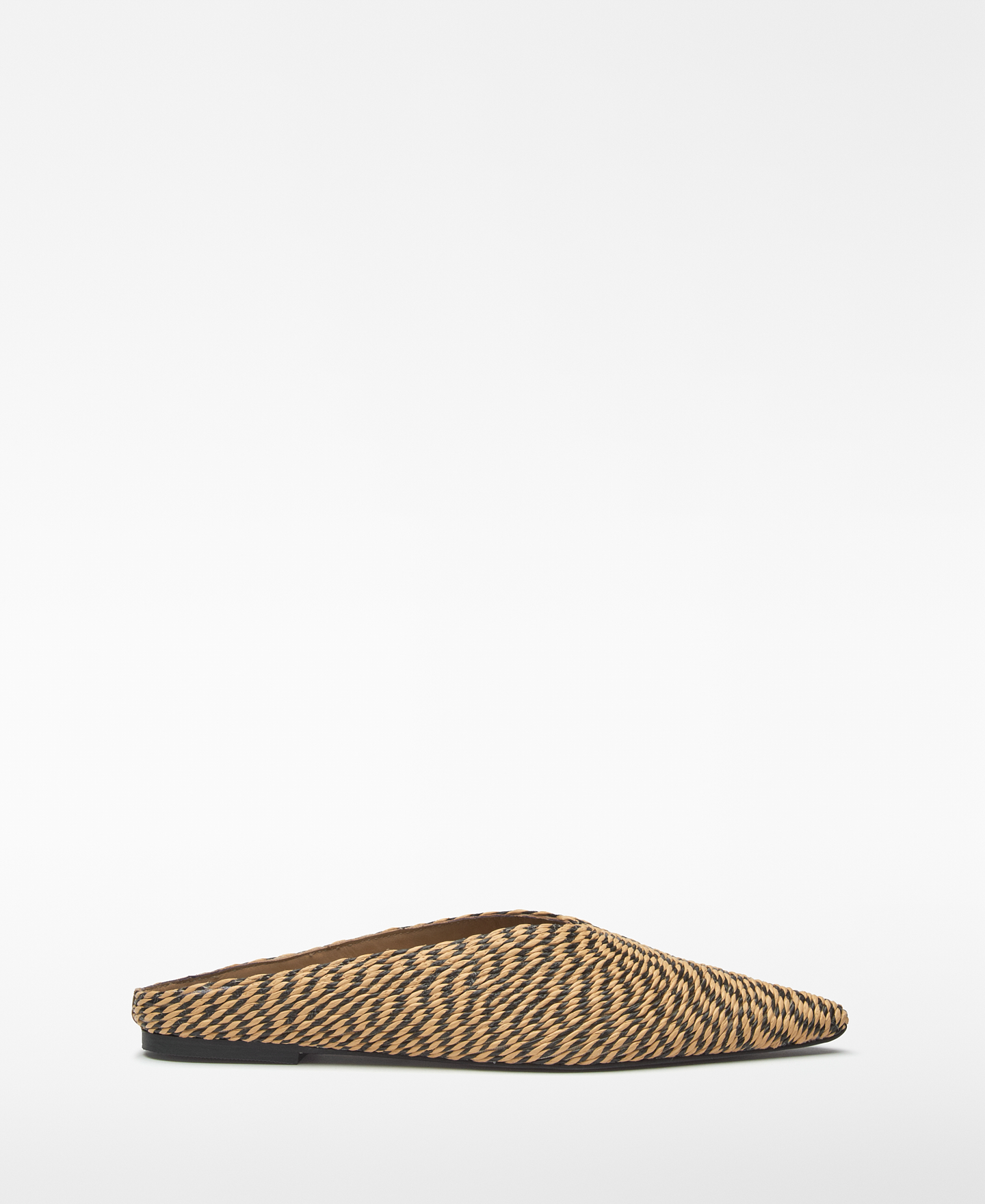 Two-tone raffia-textured mule woman image number 0
