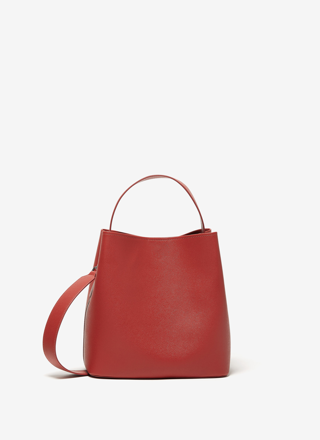 Bolso cubo efecto saffiano image number 0