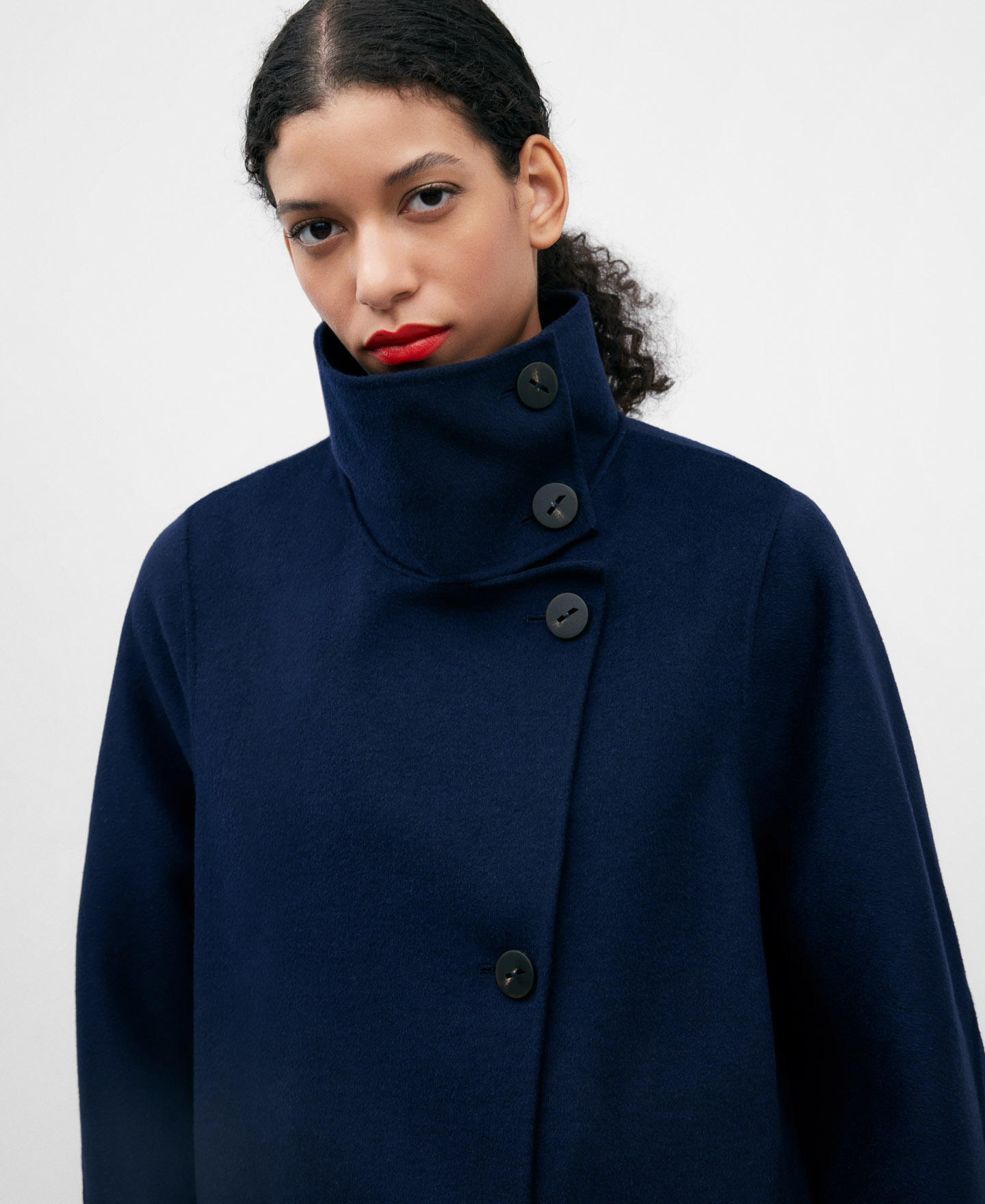 Double face fabric short jacket women image number 4