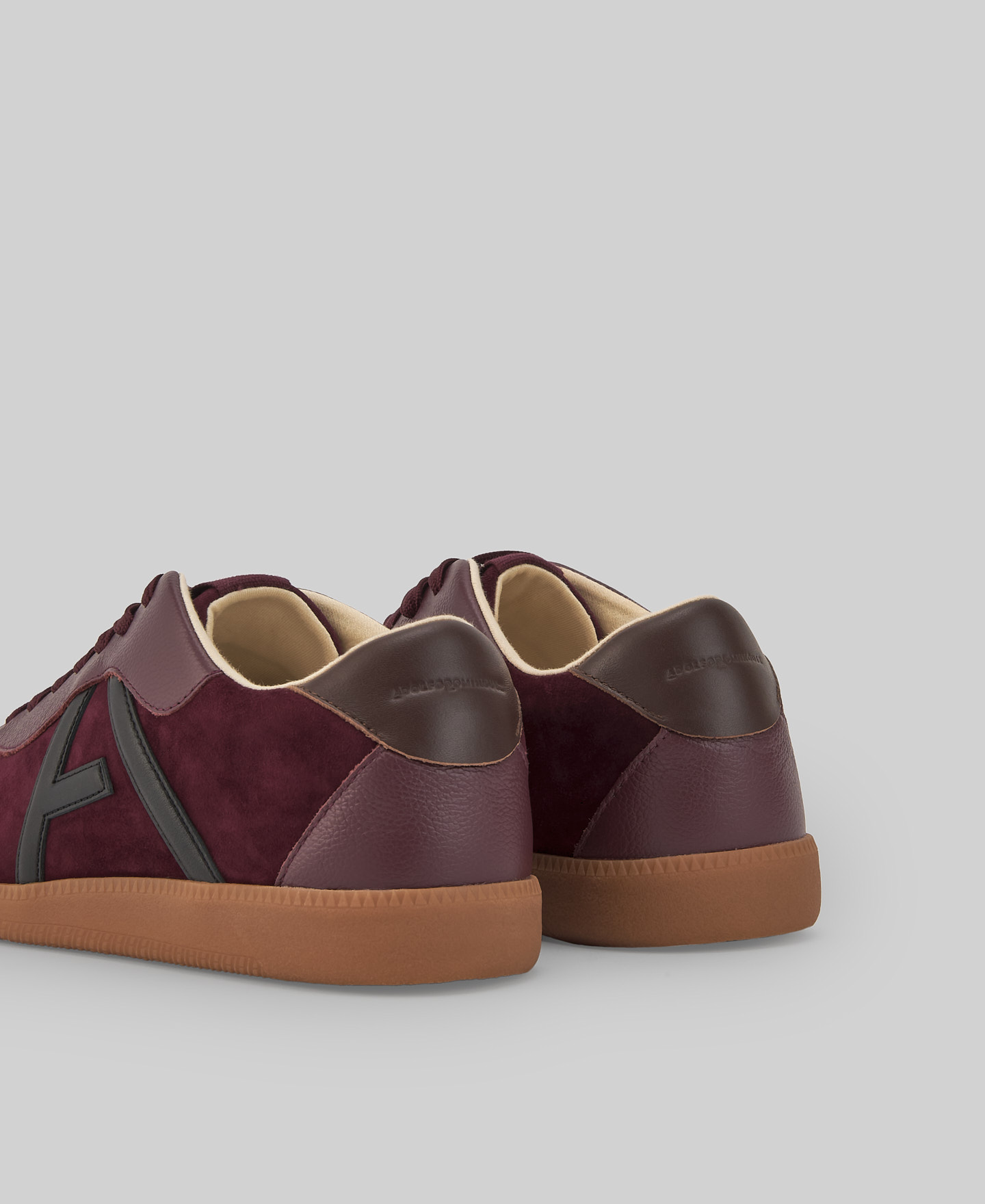 Leather and suede logo sneakers woman image number 2