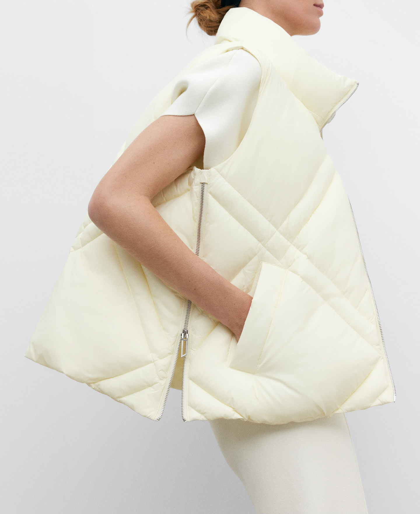Chaleco acolchado oversize image number 3
