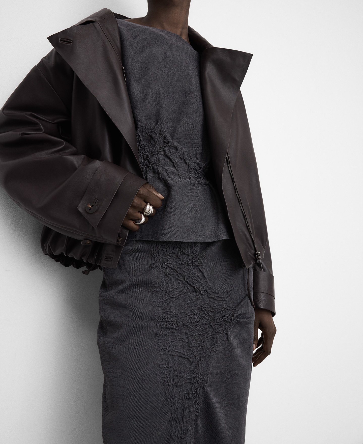 Gathered waist knit top image number 3