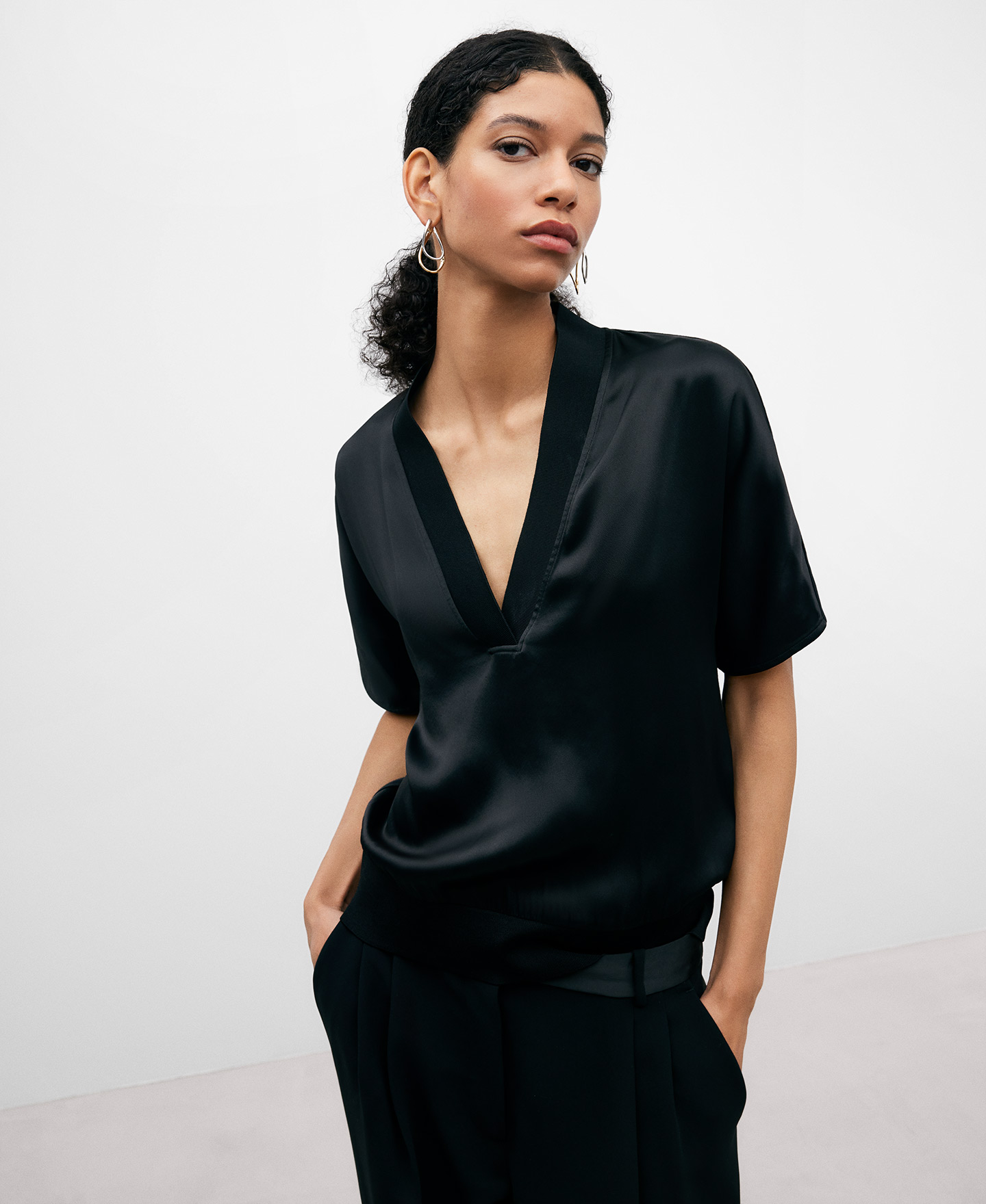 V-neckline blouse image number 0