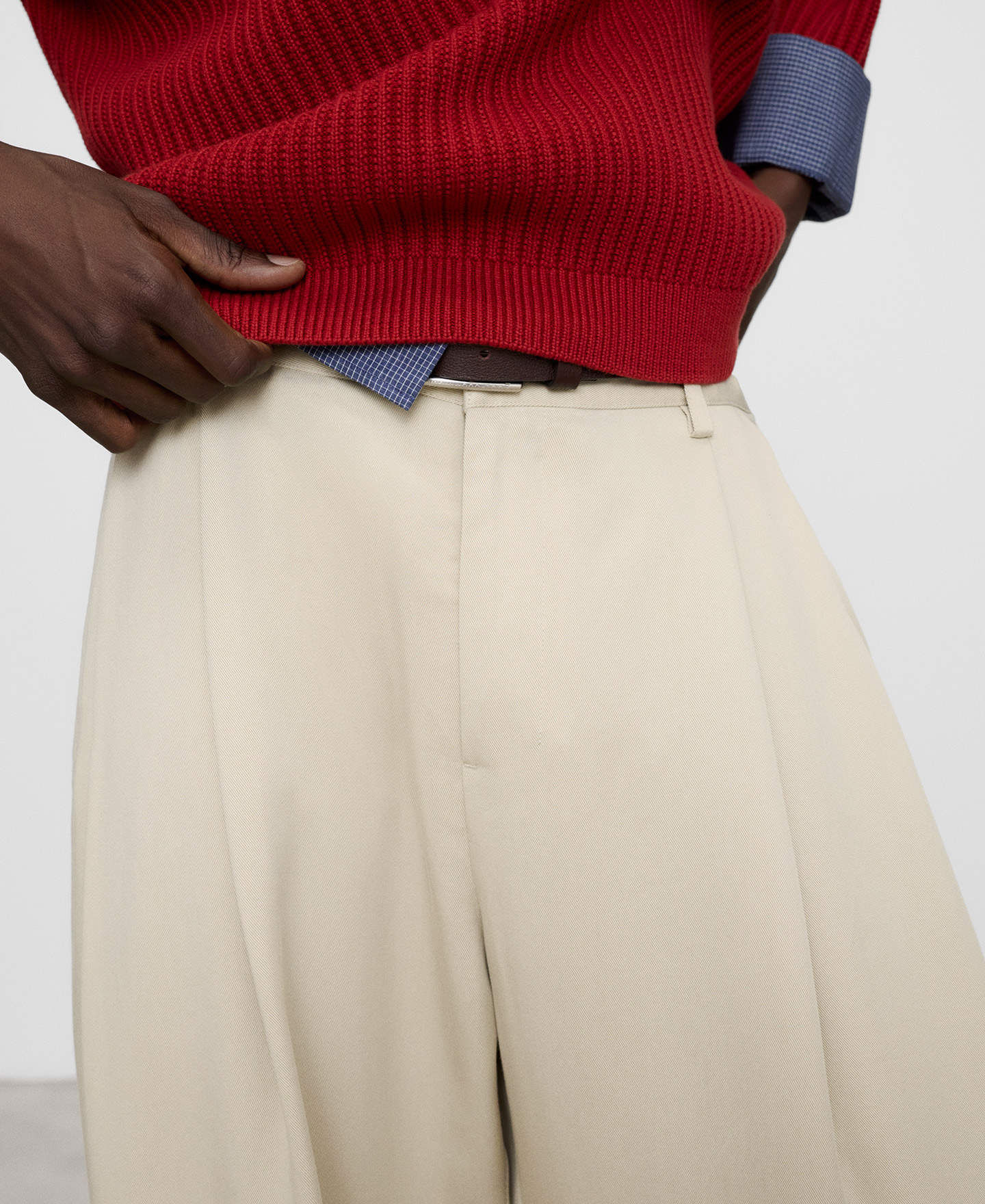 Pantal&oacute;n jogger en lyocell image number 3