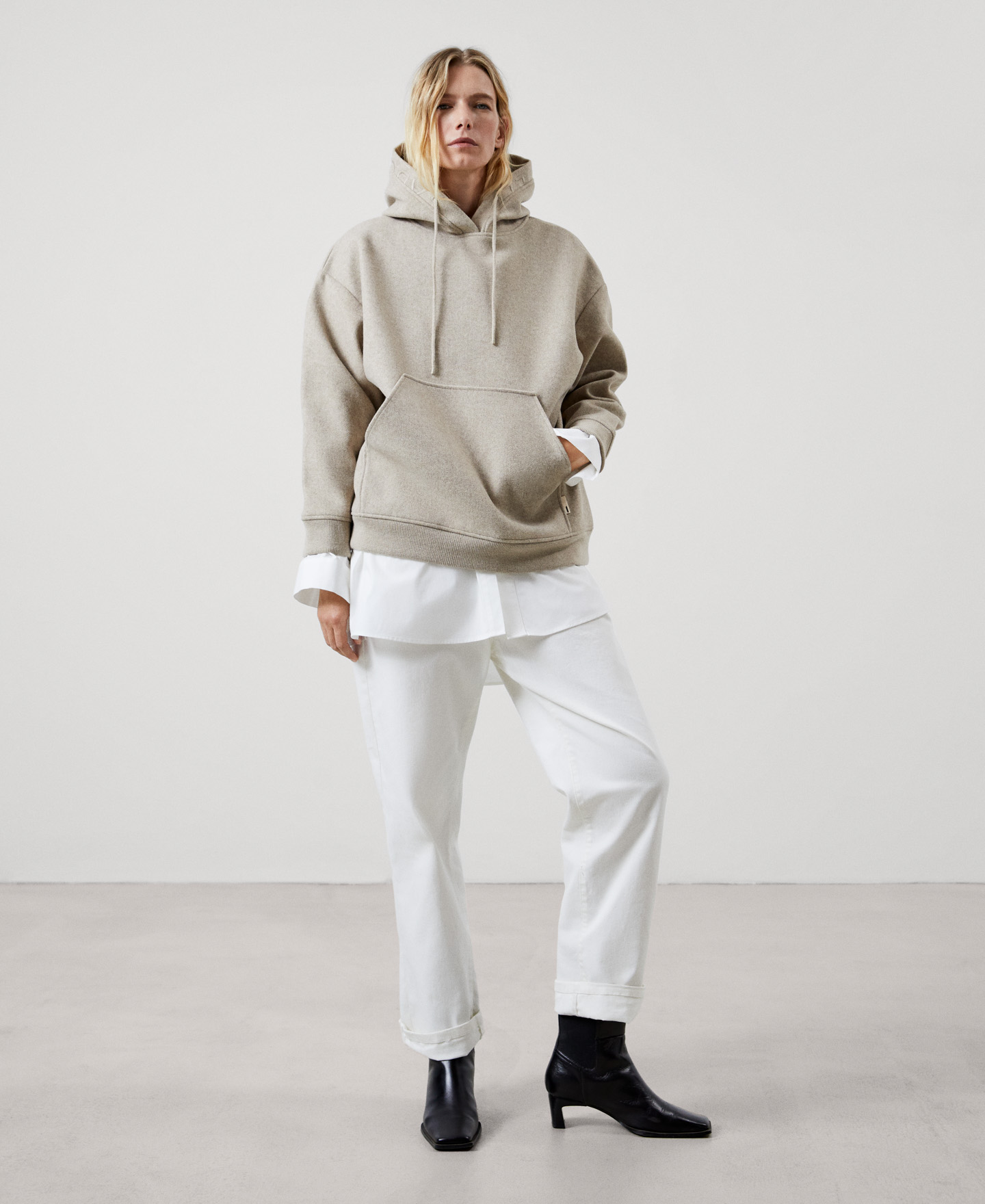 Hoodie in viscose image number 1