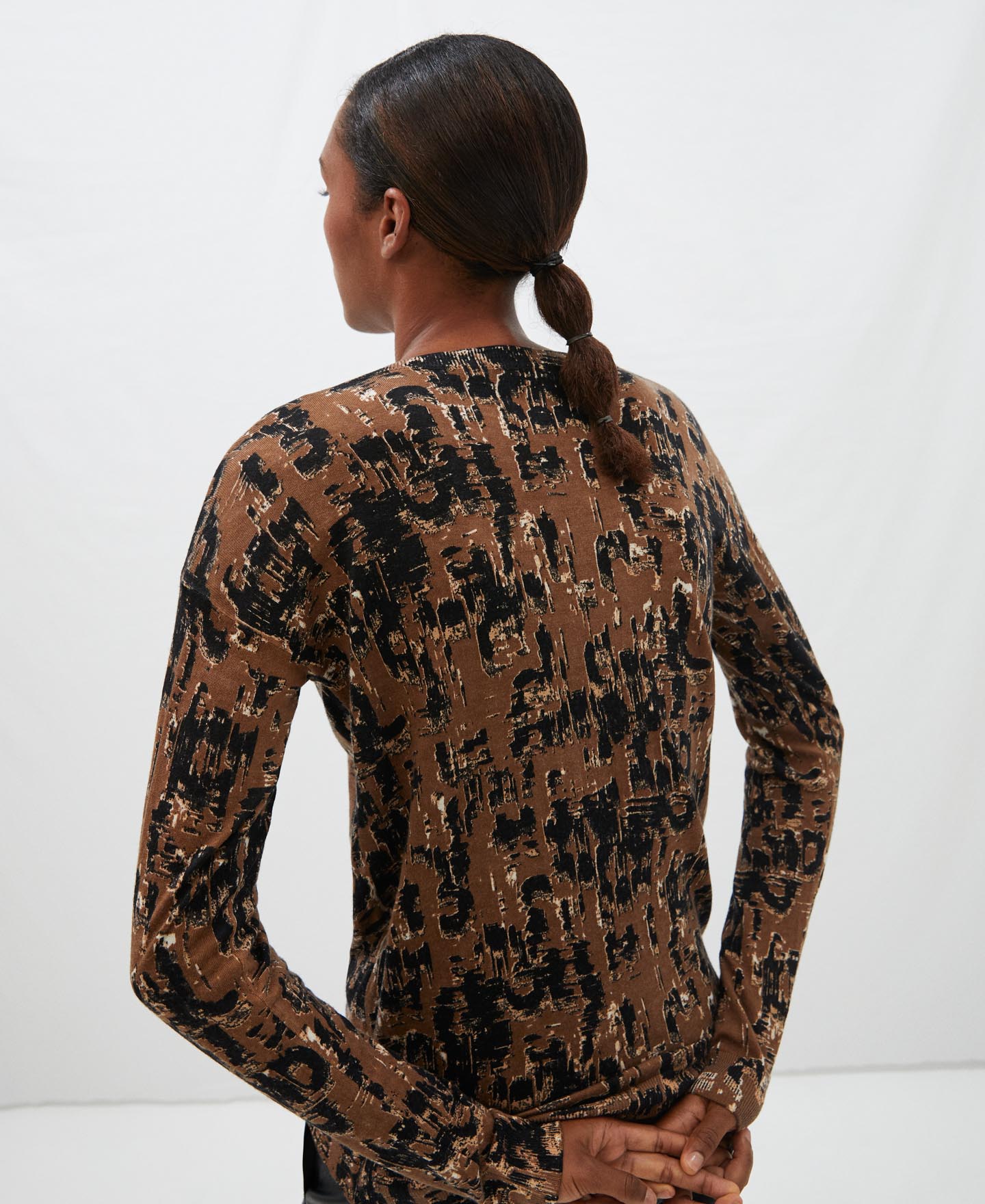 Merino wool printed sweater image number 2