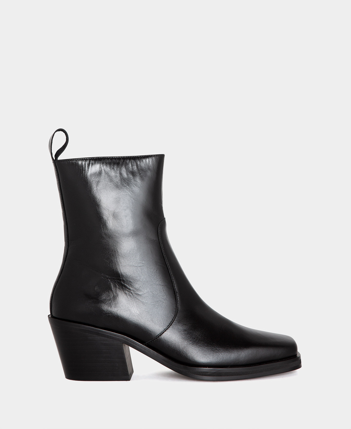 Square-fit country ankle boots image number 0