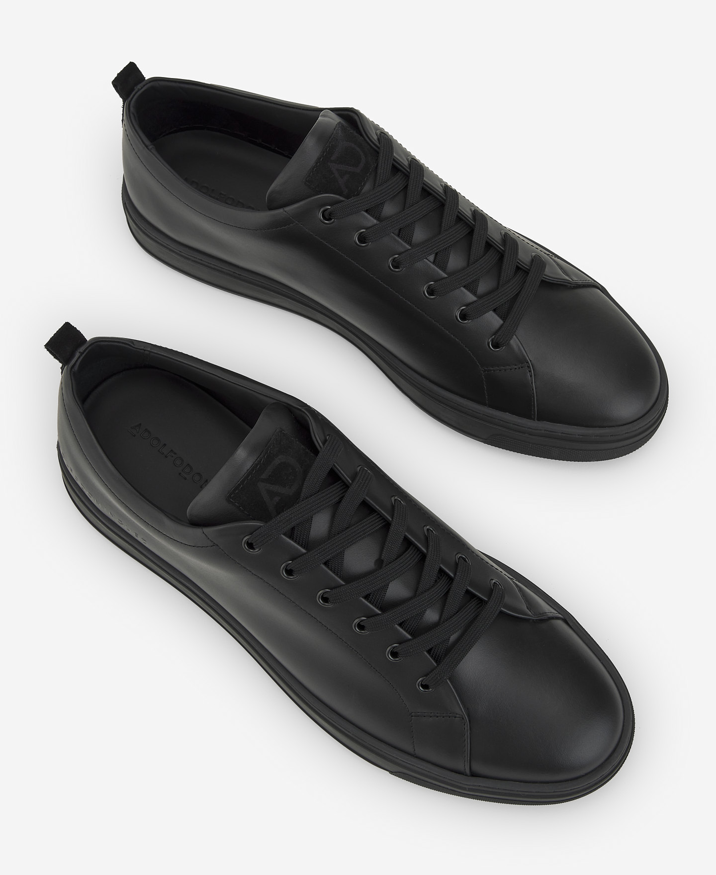 Zapatilla deportiva negra hombre image number 1