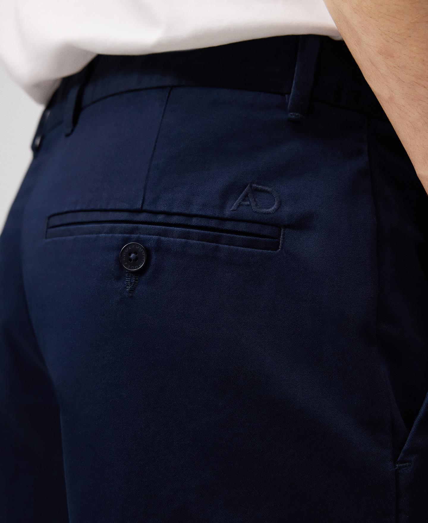 Regular fit chino trousers man image number 3