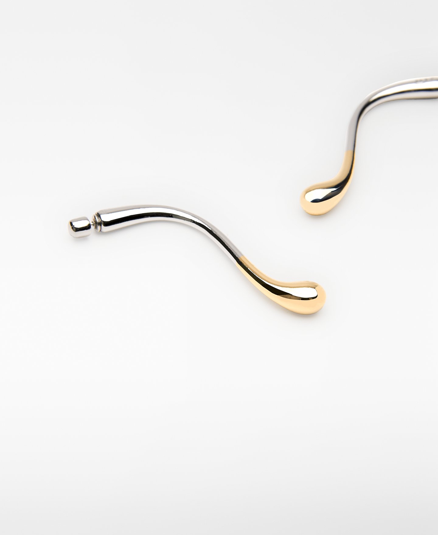 Pendientes alargados doble lacado mujer image number 2