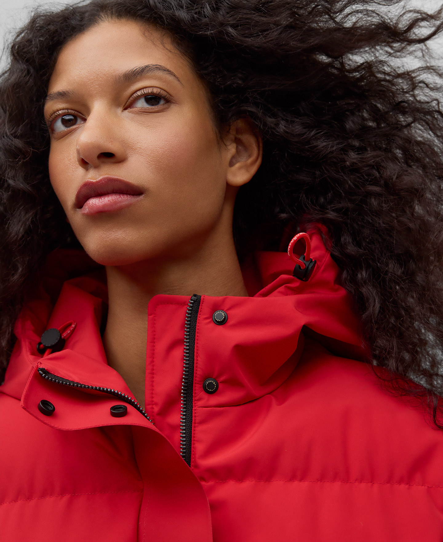 Quilted jacket with hood woman image number 3