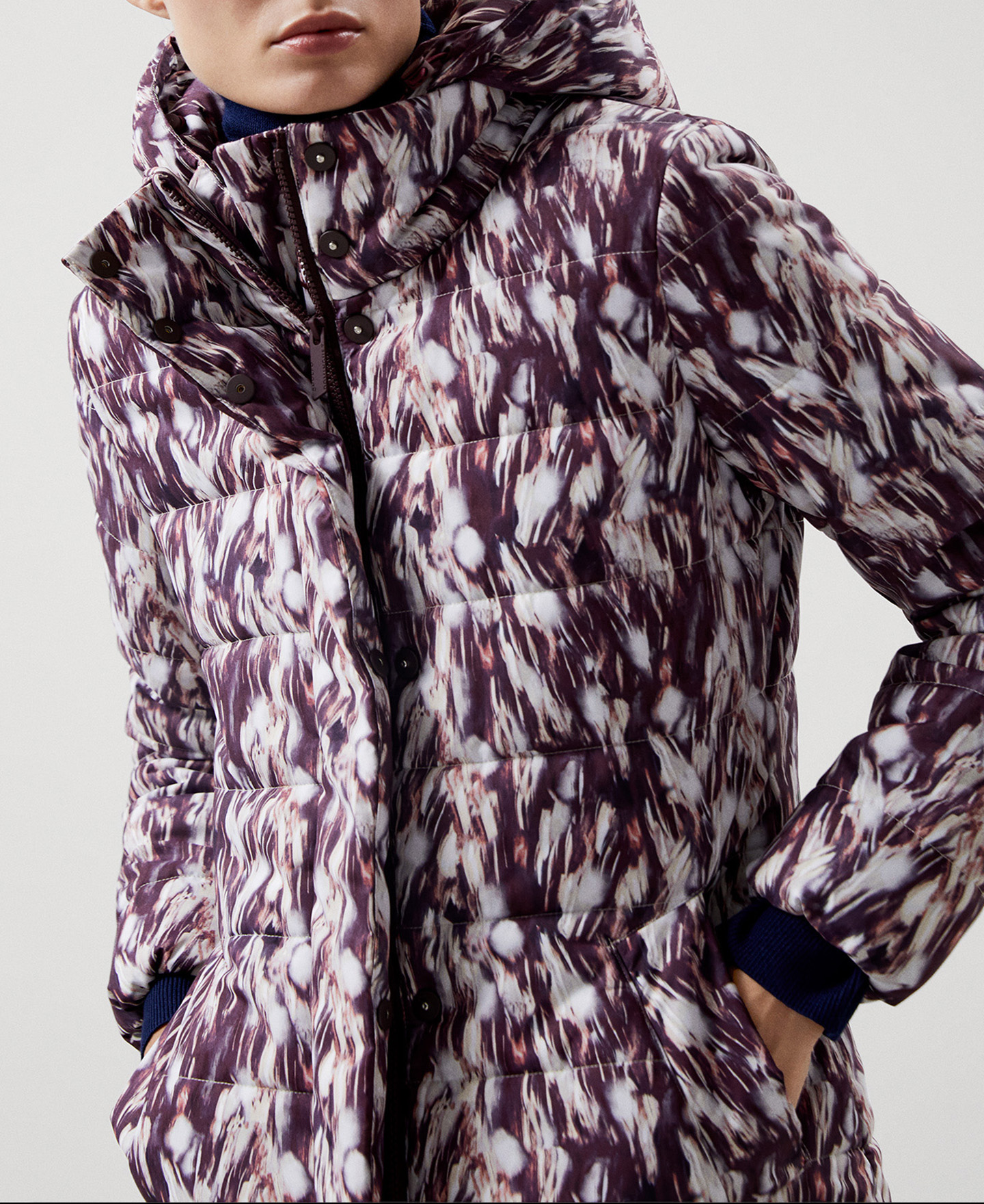 Chaqueta acolchada estampada image number 0