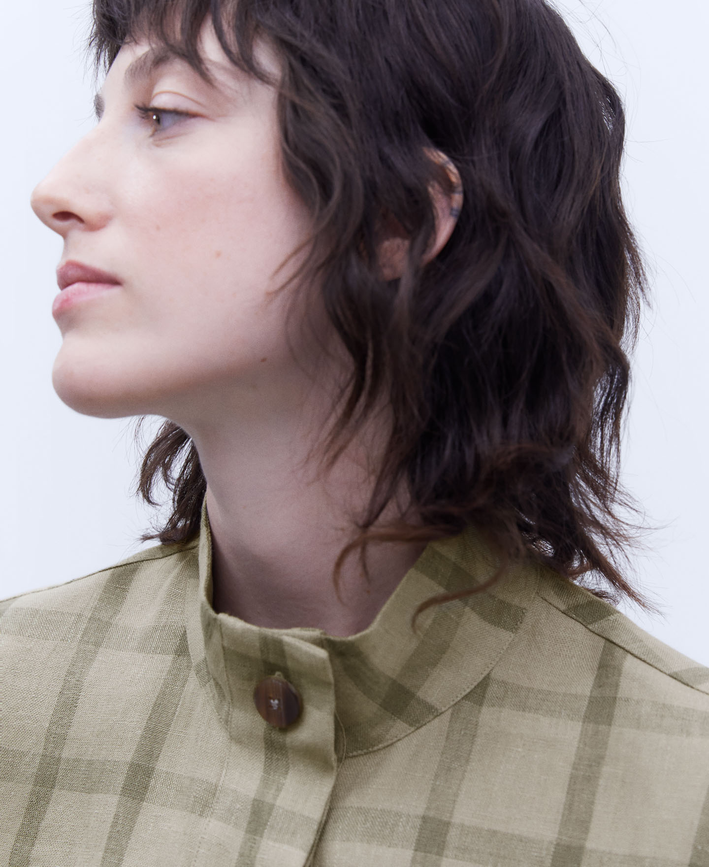 Blusa oversize en lino image number 3