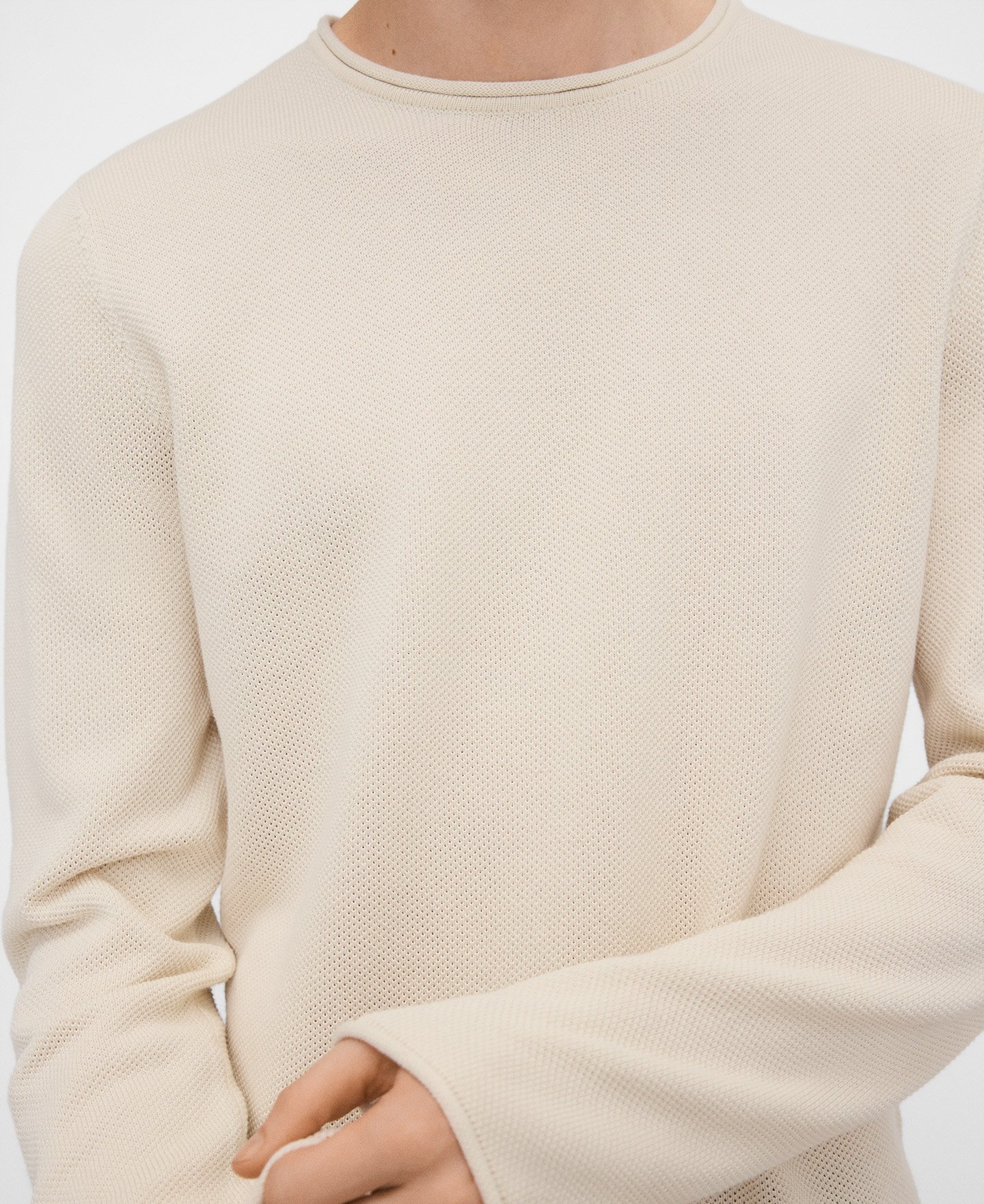 Structured knit rolled neck T-shirt image number 3