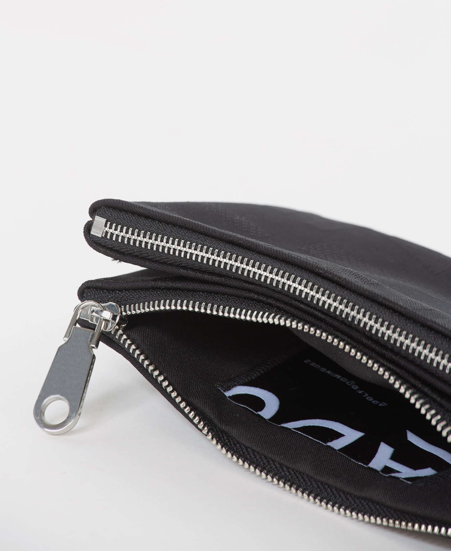 Jacquard logo coin purse image number 2
