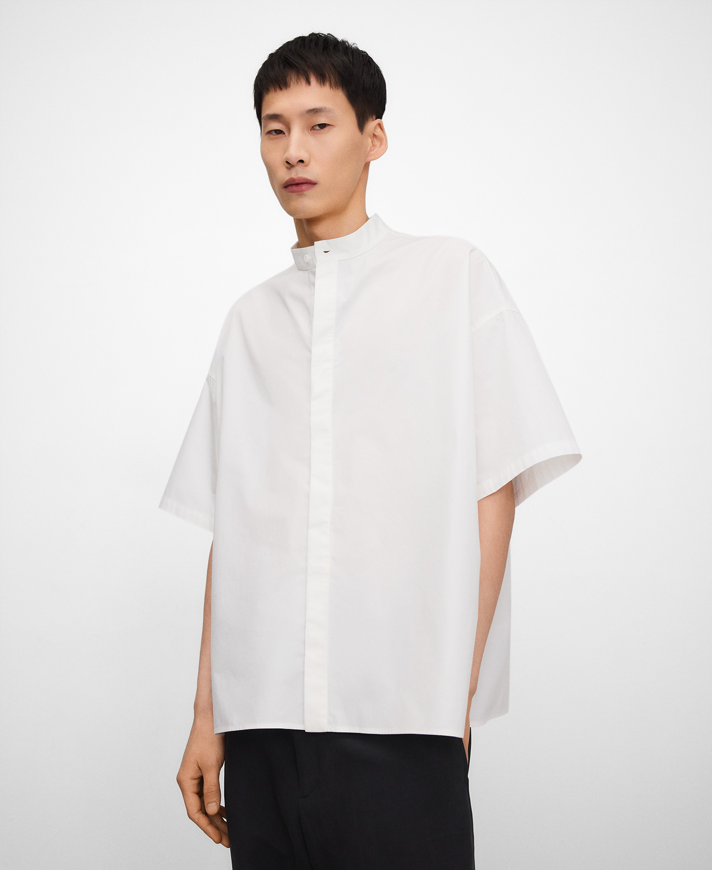 Camisa oversize boxy em algod&atilde;o org&acirc;nico image number 0