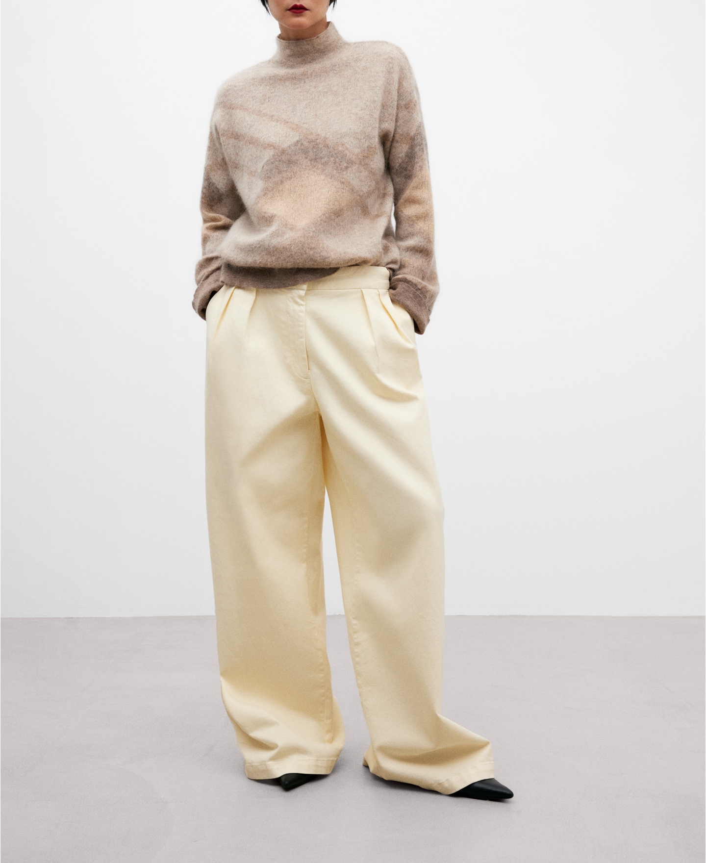 Jersey punto jacquard color arena mujer image number 1