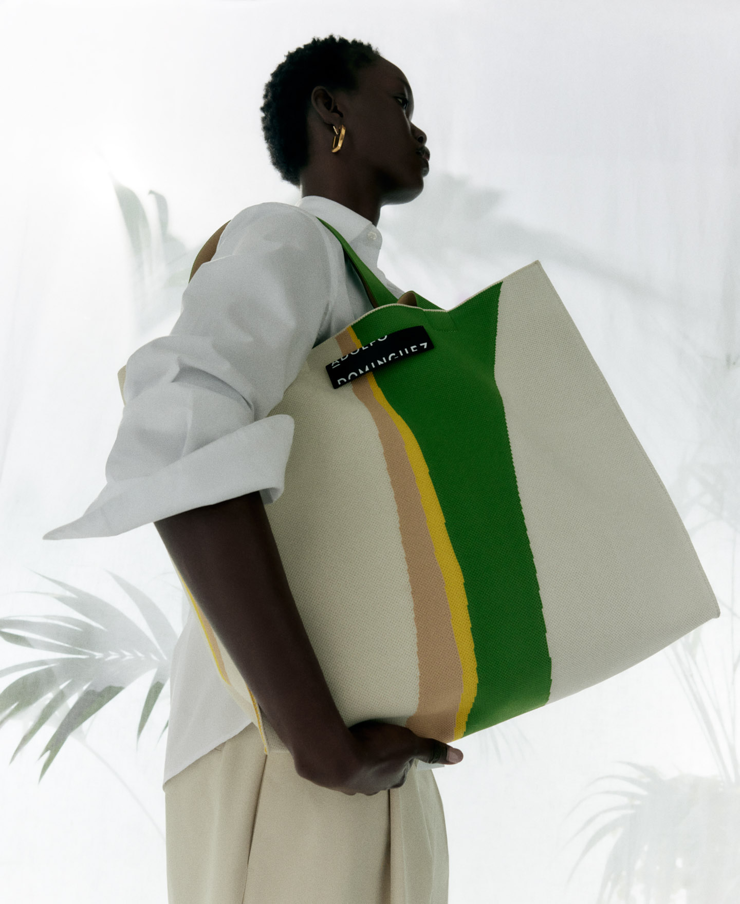 Maxi shopper en punto estampado image number 4