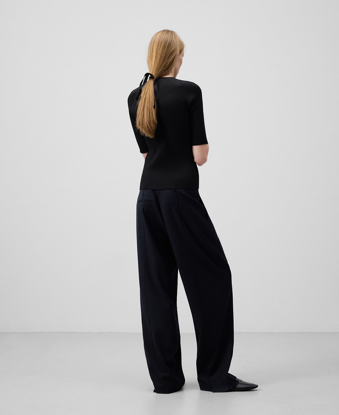 Short sleeve ribbed sweater woman image number 2