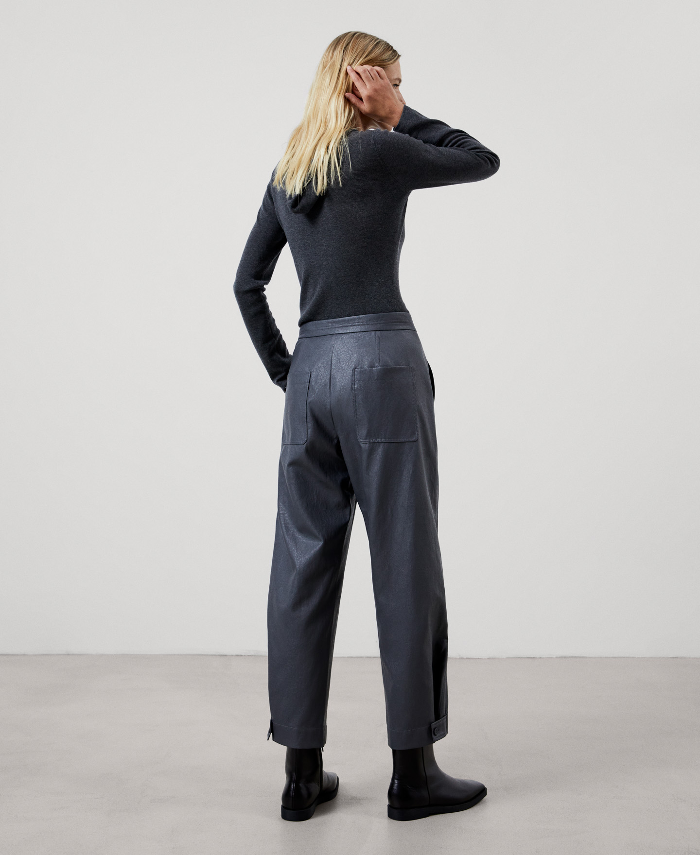 Viscose wide ankle length trousers image number 2