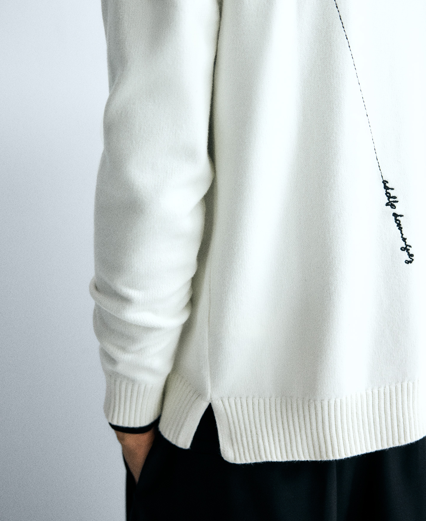 Embroidered sweater man image number 2