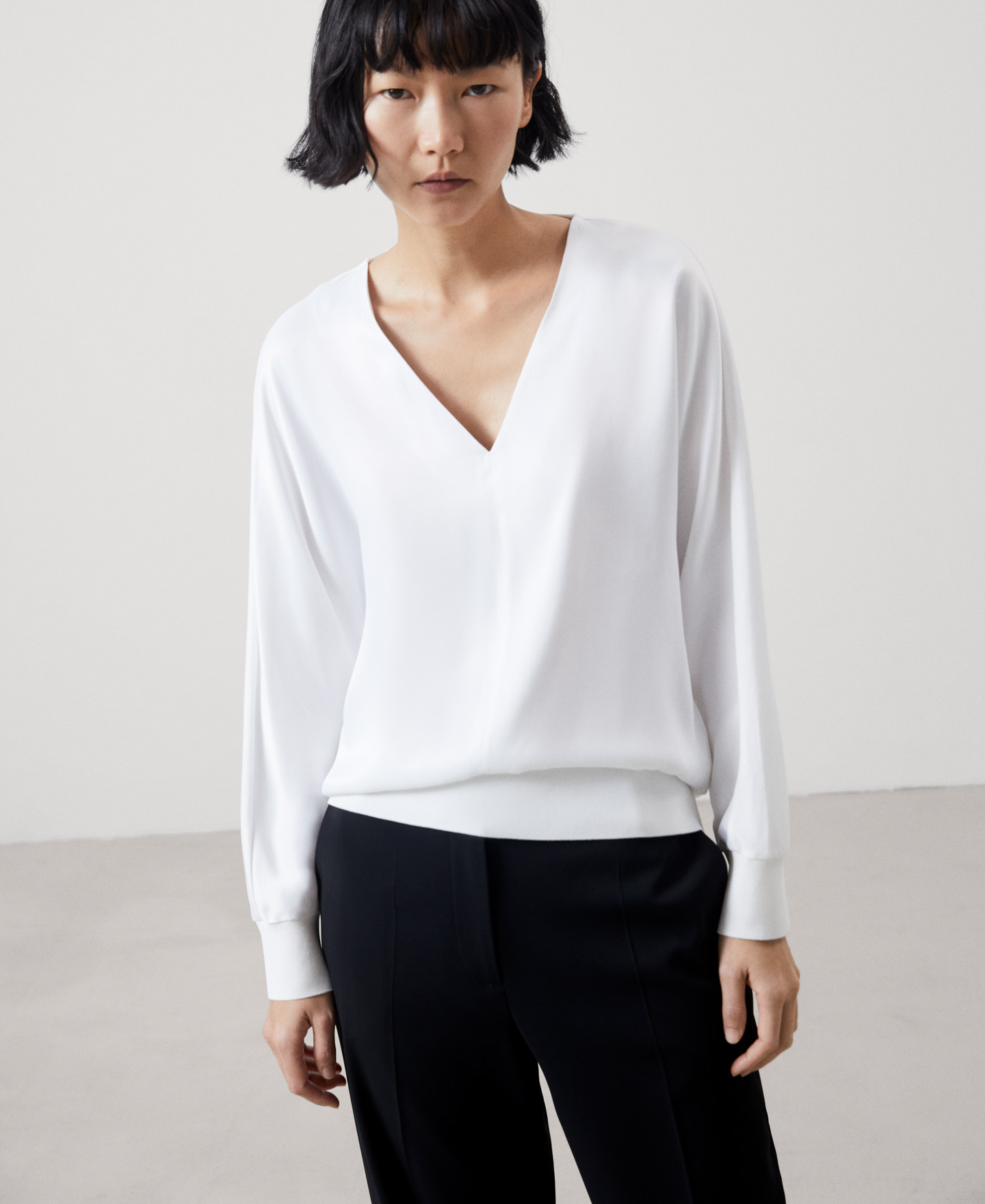 V-neckline blouse image number 0