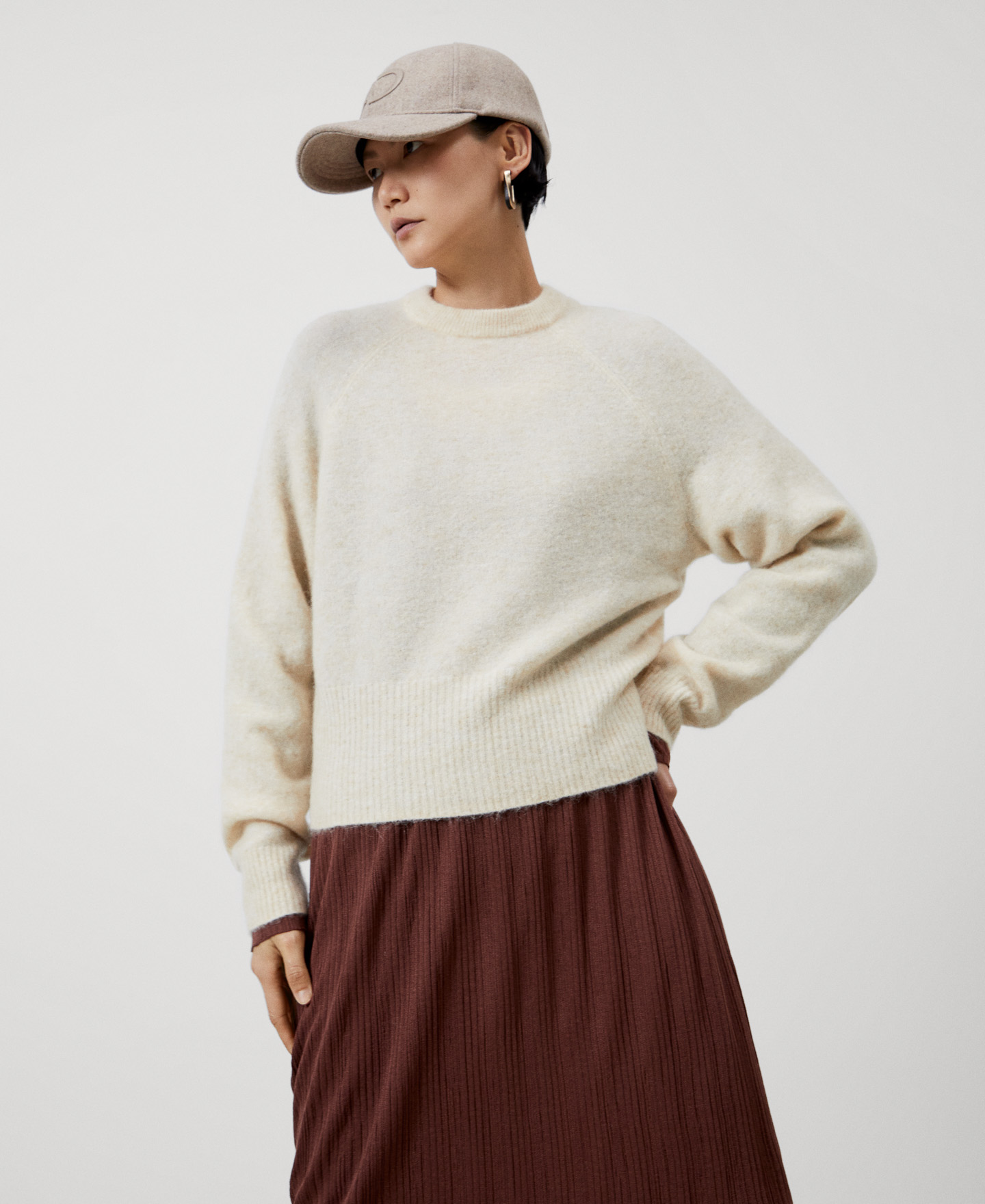 Mohair short sweater image number 0