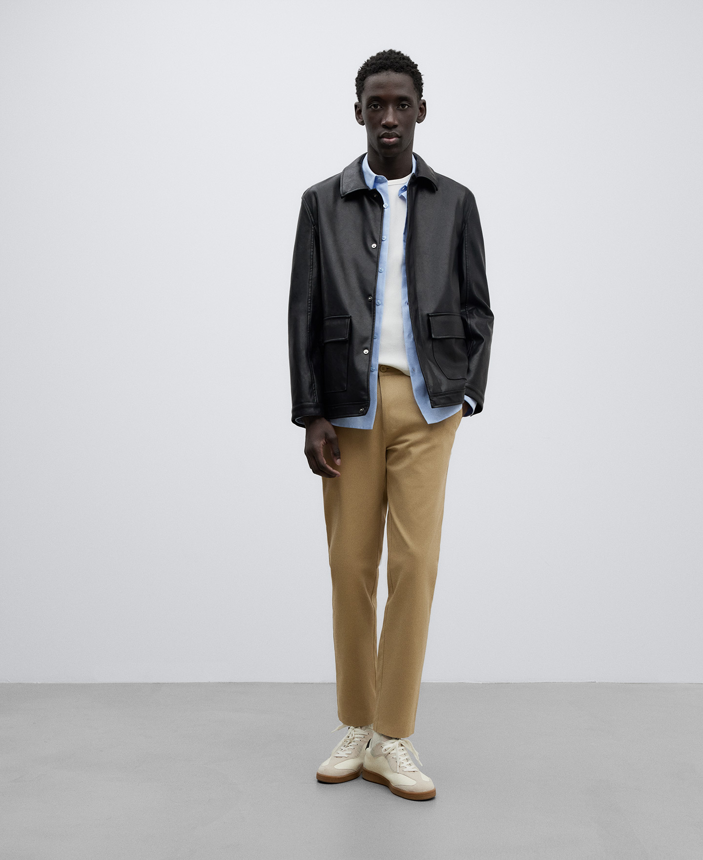 Pantalón chino slim fit hombre image number 1