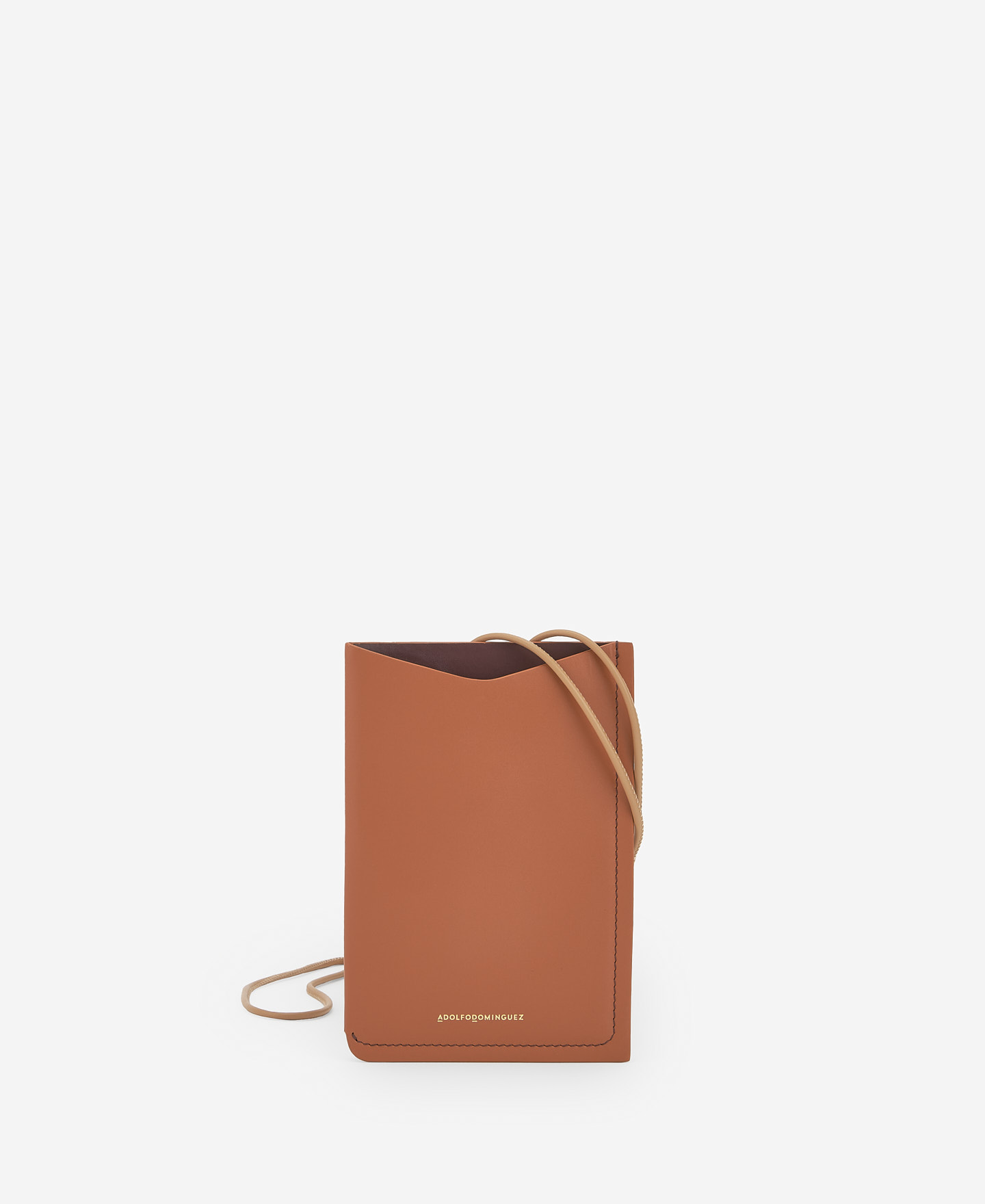 Responsible leather phone holder image number 0