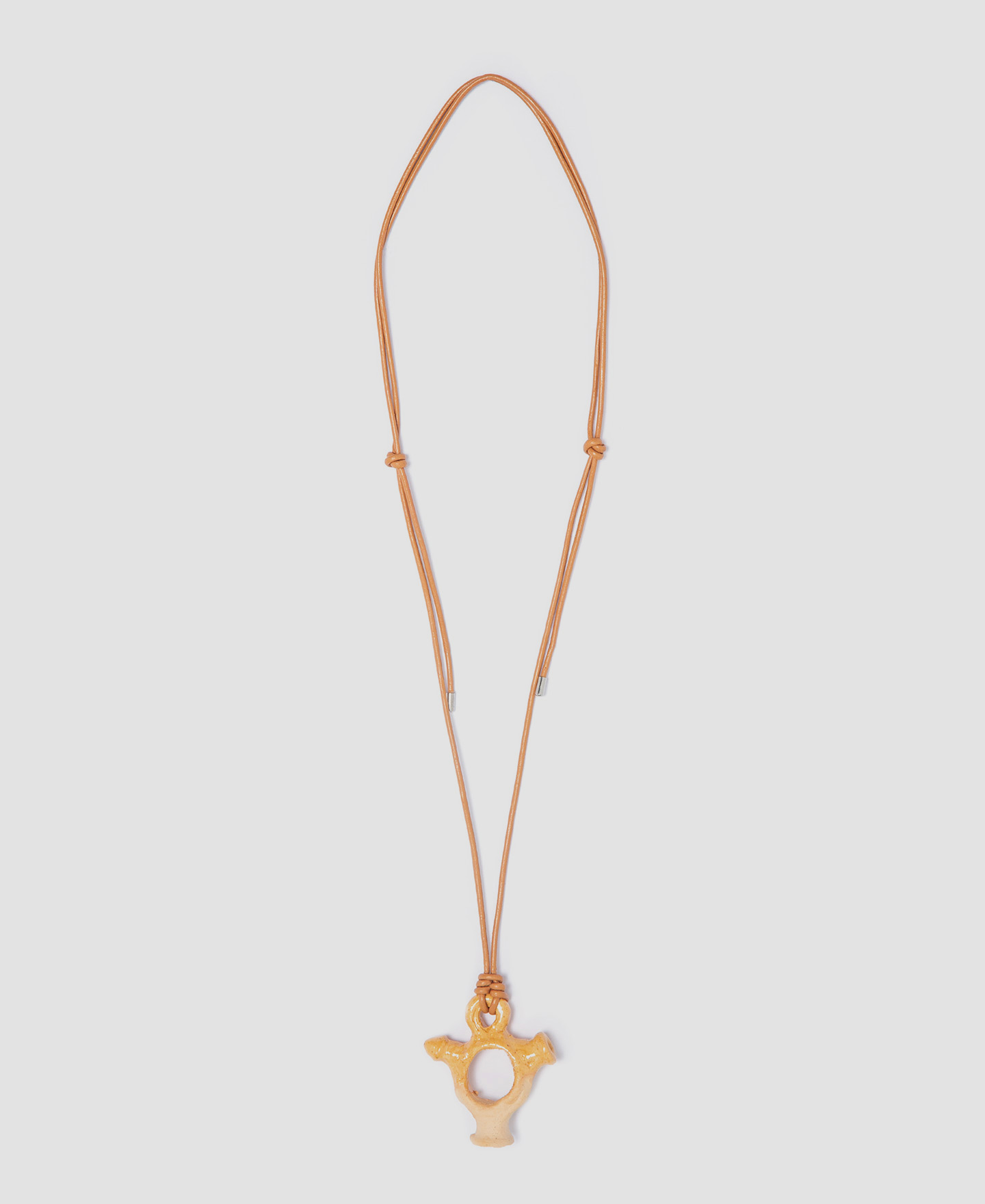 Niñodaguia 'Botixo' pendant image number 0