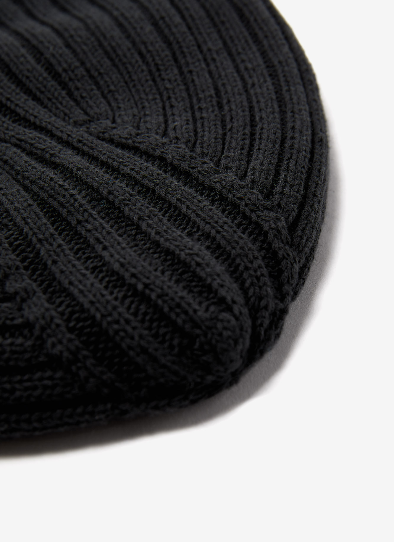 Gorro en canalé de algodón image number 2