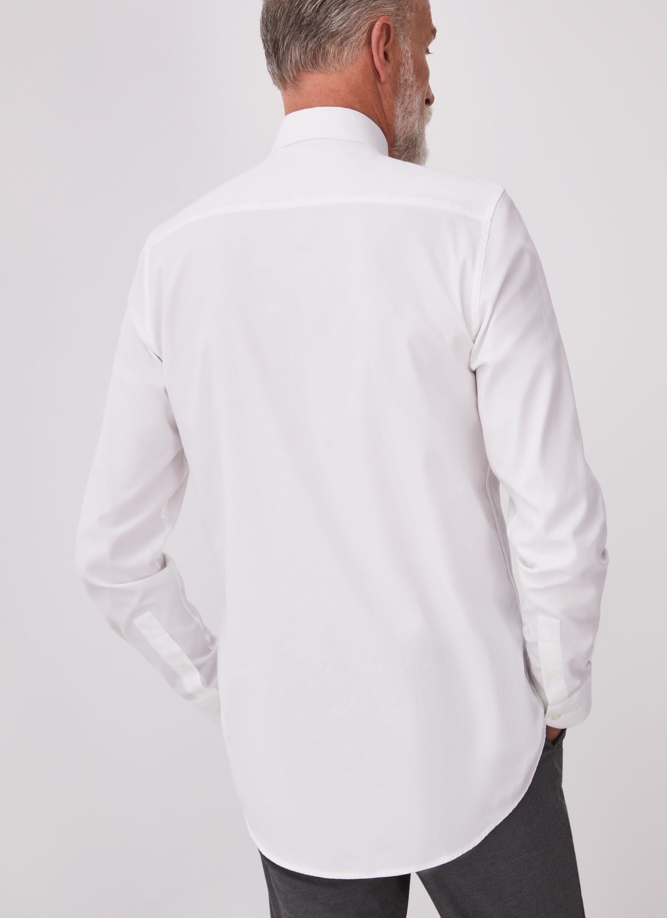 Camisa blanca con estampado diamante image number 3