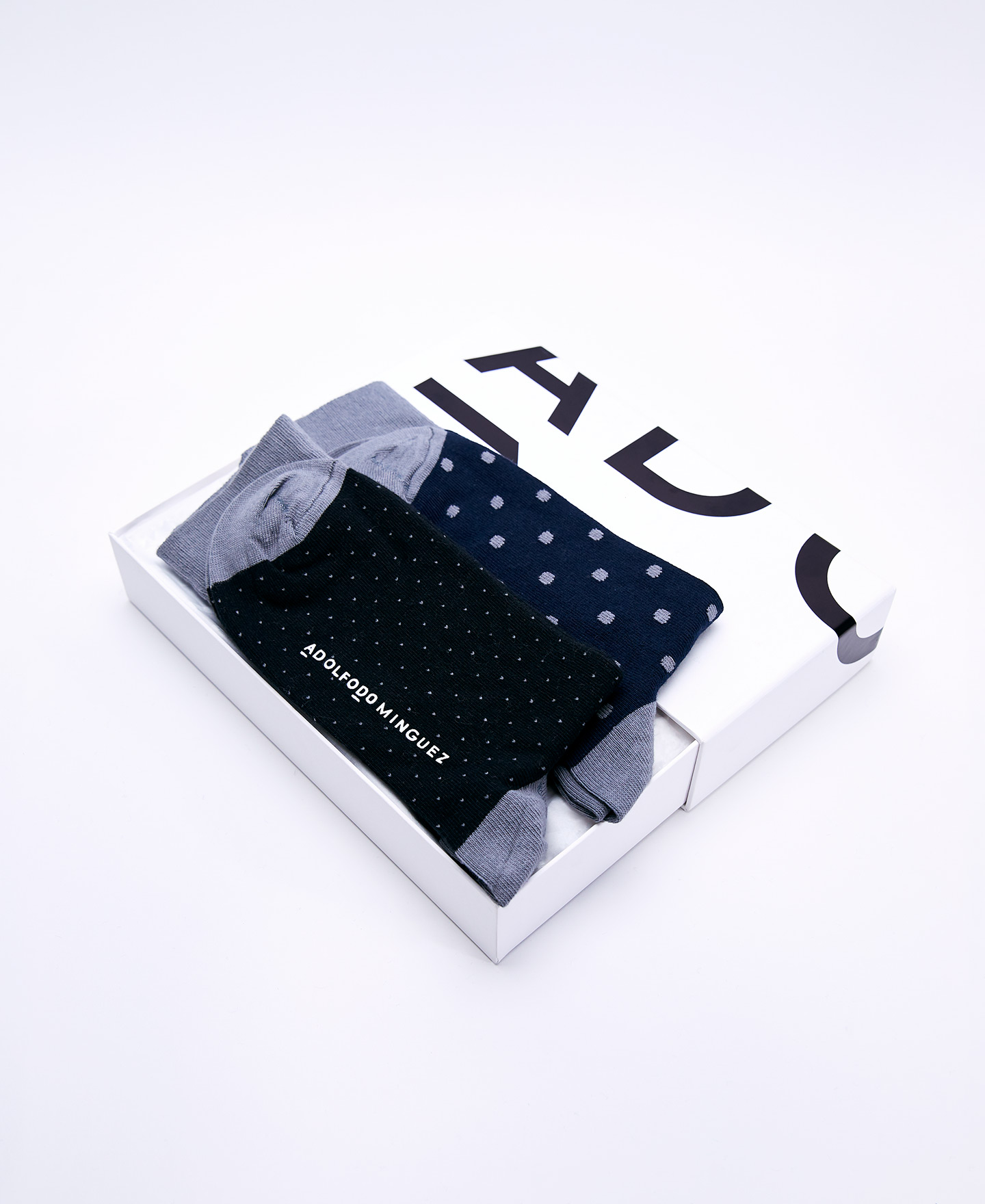 CHOOSE 2 pairs of socks image number 1