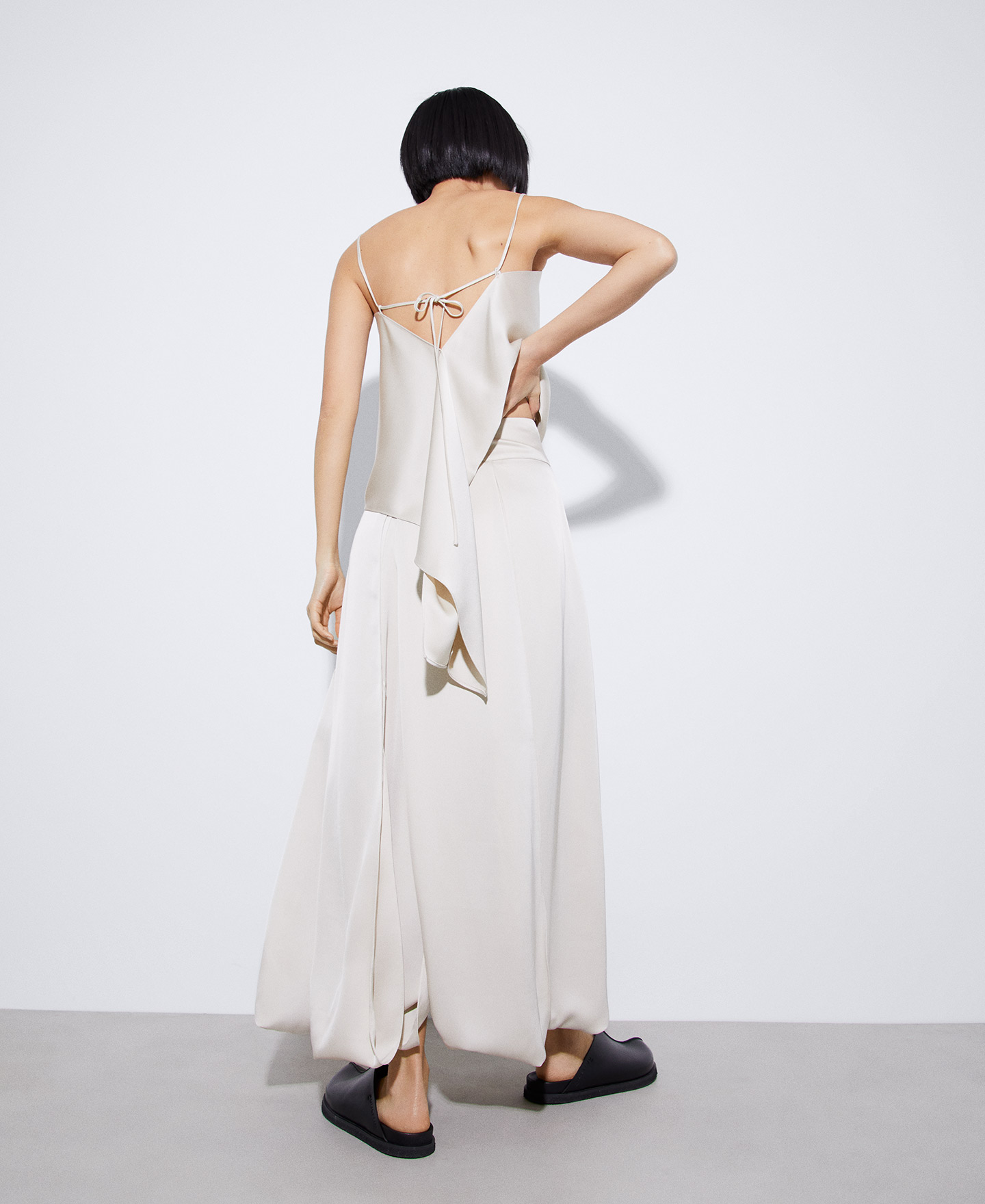 Overlapping straps skirt in polyester image number 2