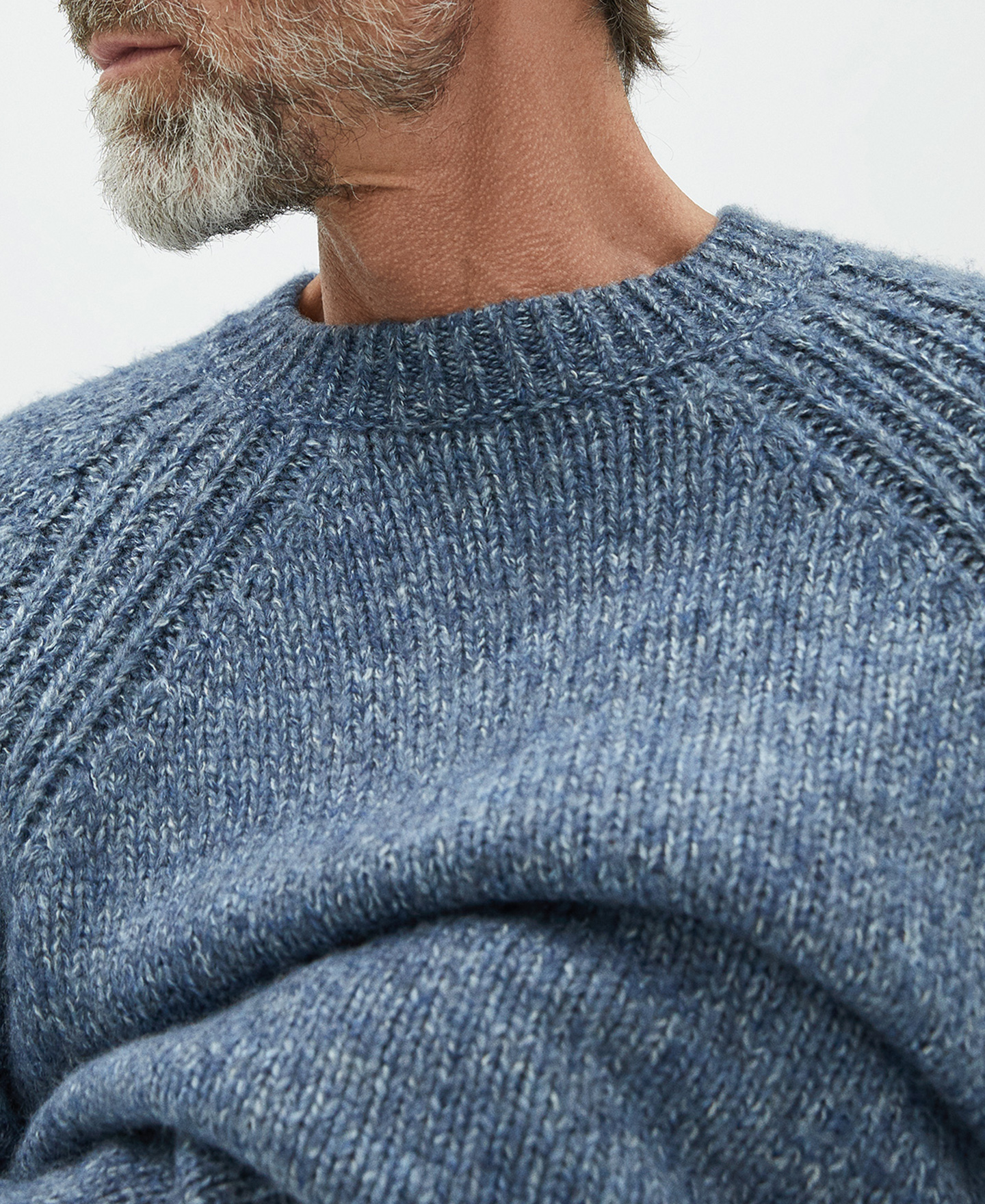 Raglan sleeve sweater image number 3