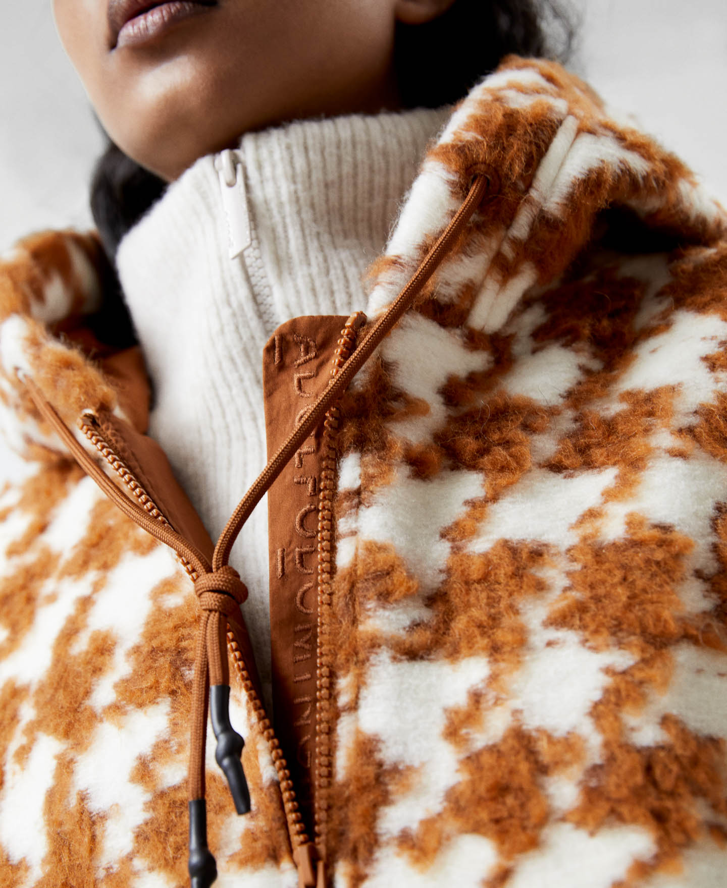 Cotton hooded jacket image number 3