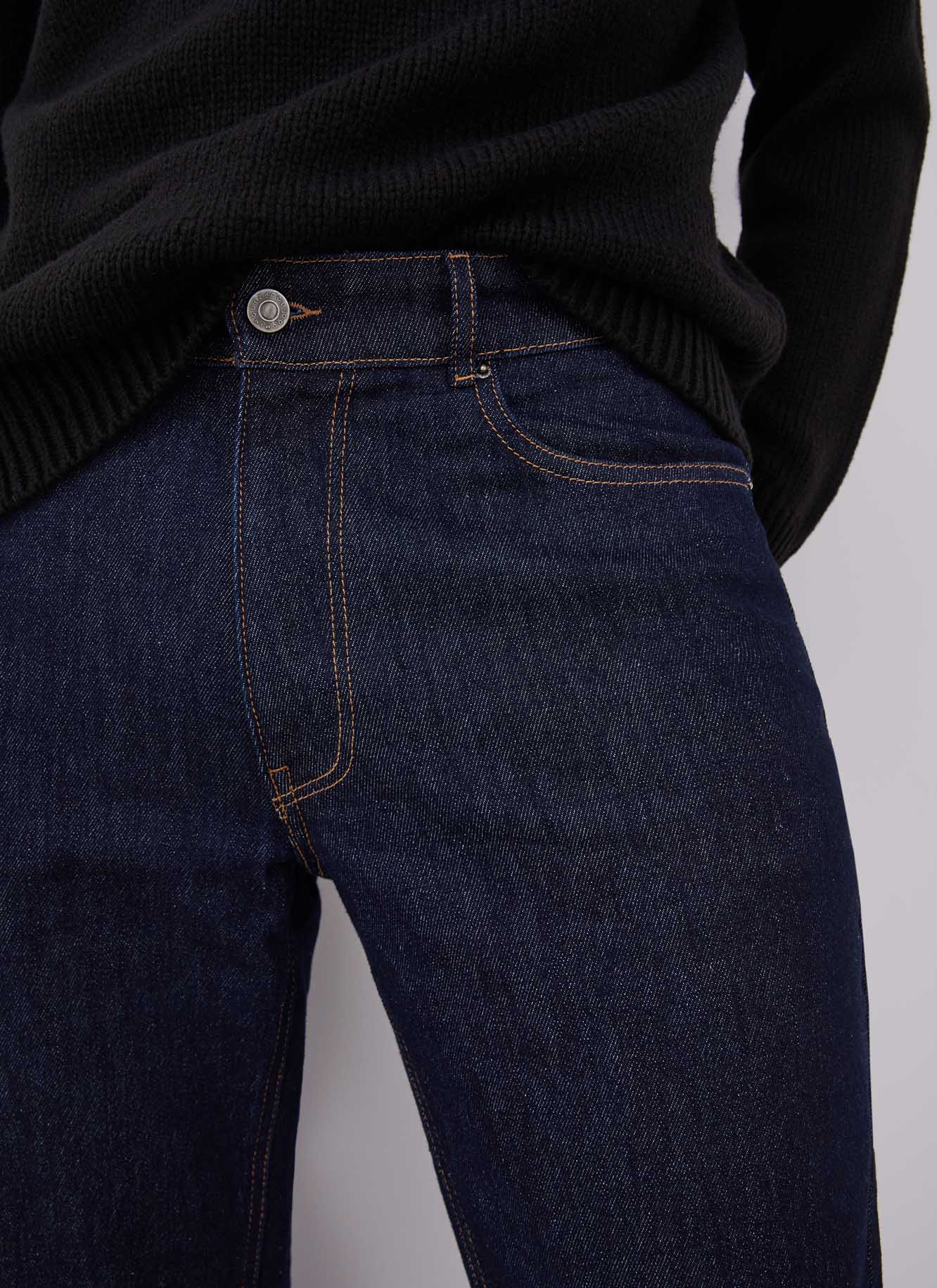Slim fit jeans with five pockets image number 2