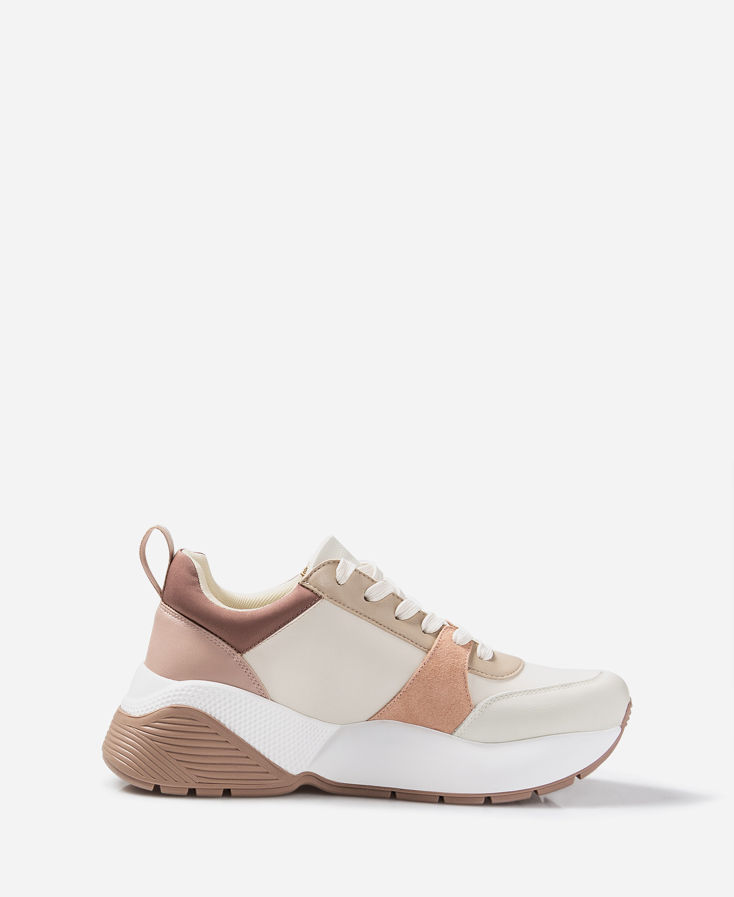 Zapatilla deportiva robusta image number 0