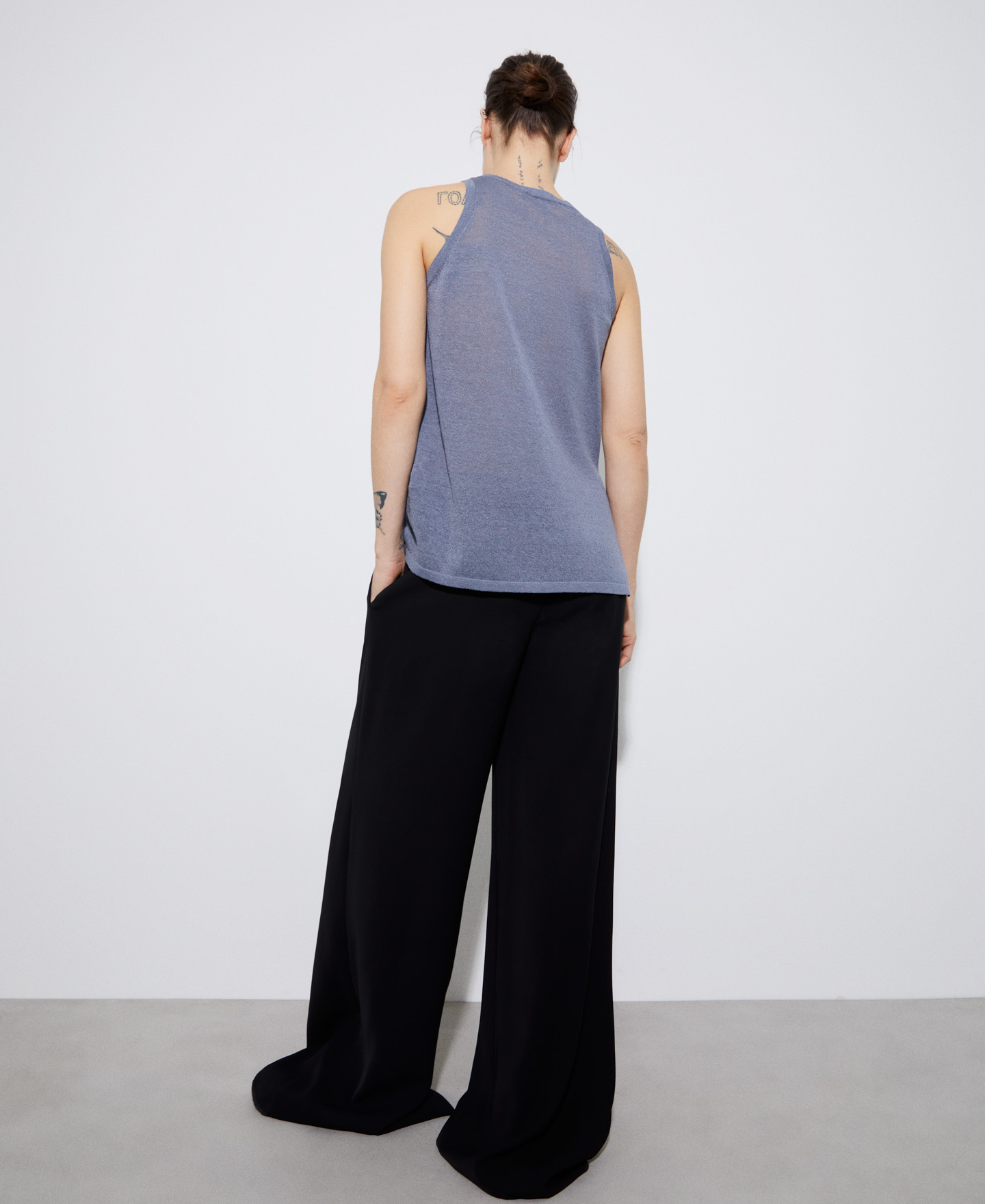 Top halter en punto lino image number 2