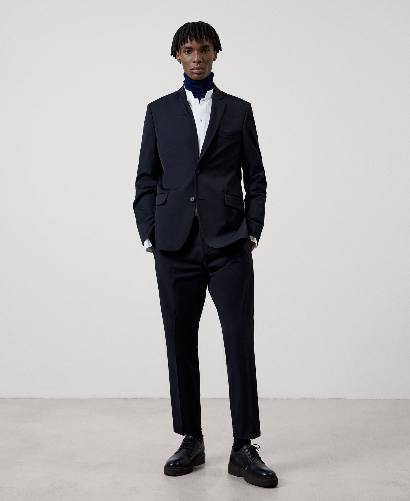 Ankle-length tailored trousers image number 1