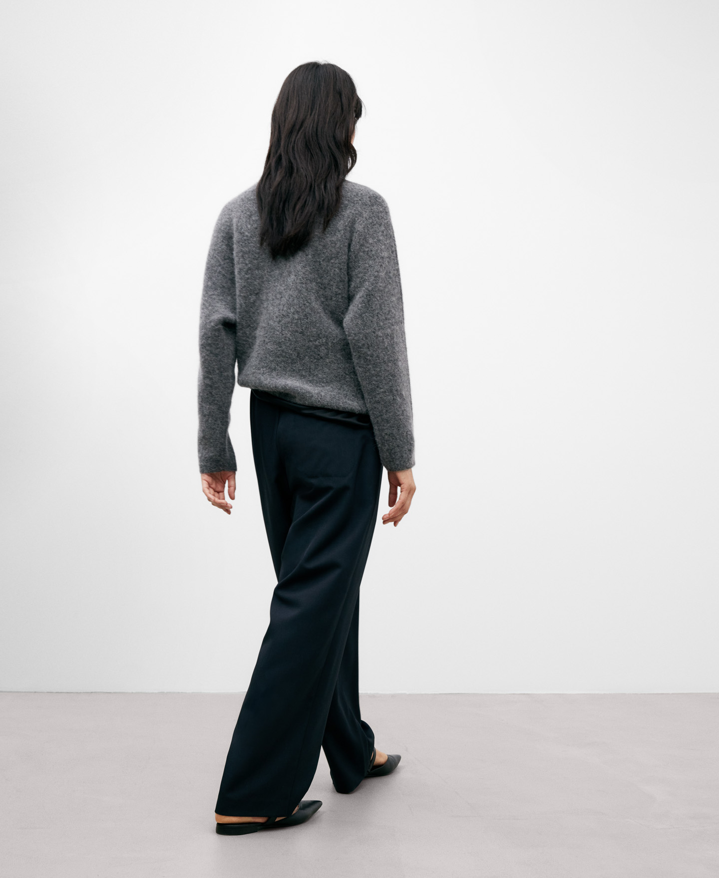 Perkins collar sweater for women image number 2