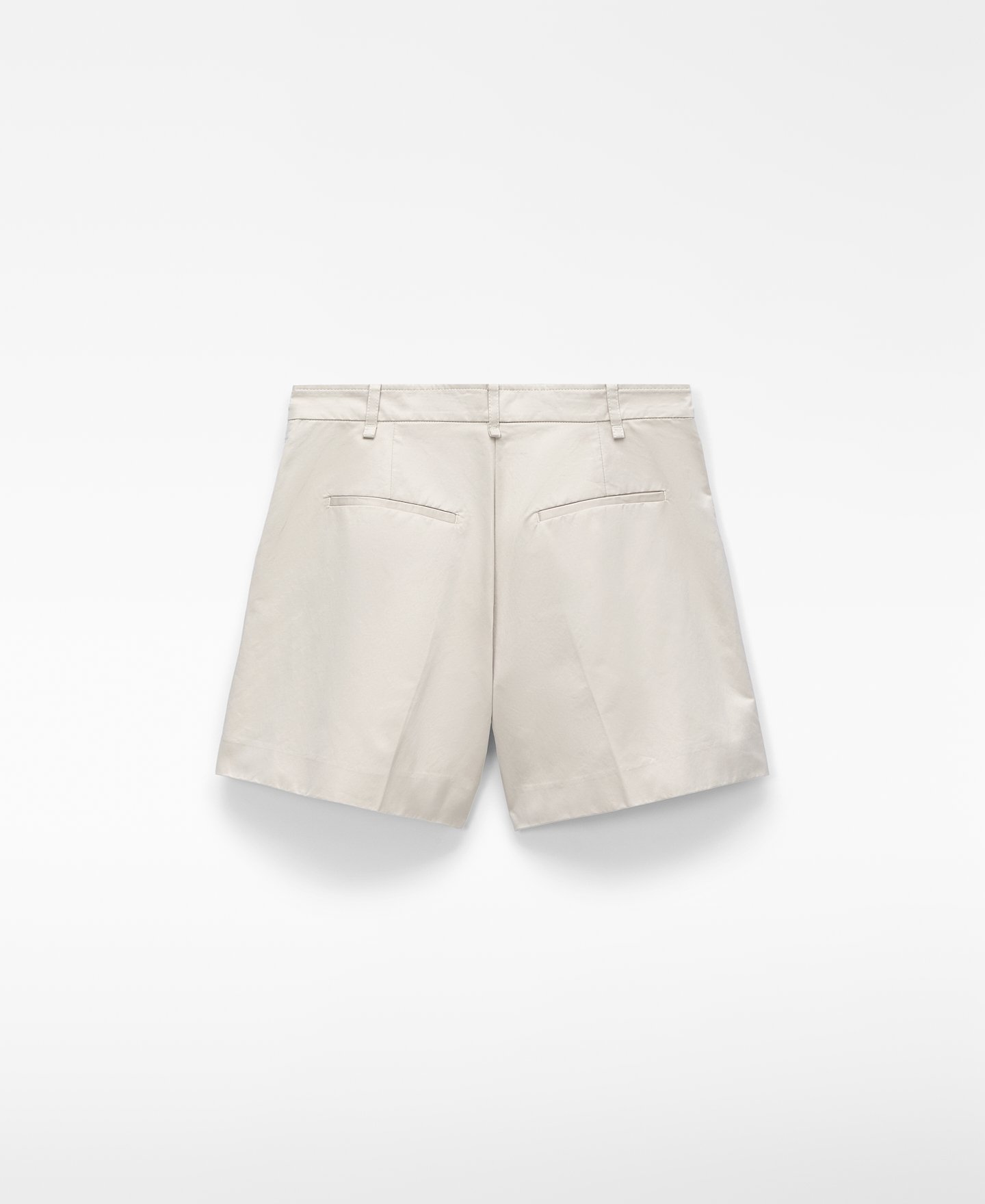 Hight-waist pleated bermuda shorts image number 5