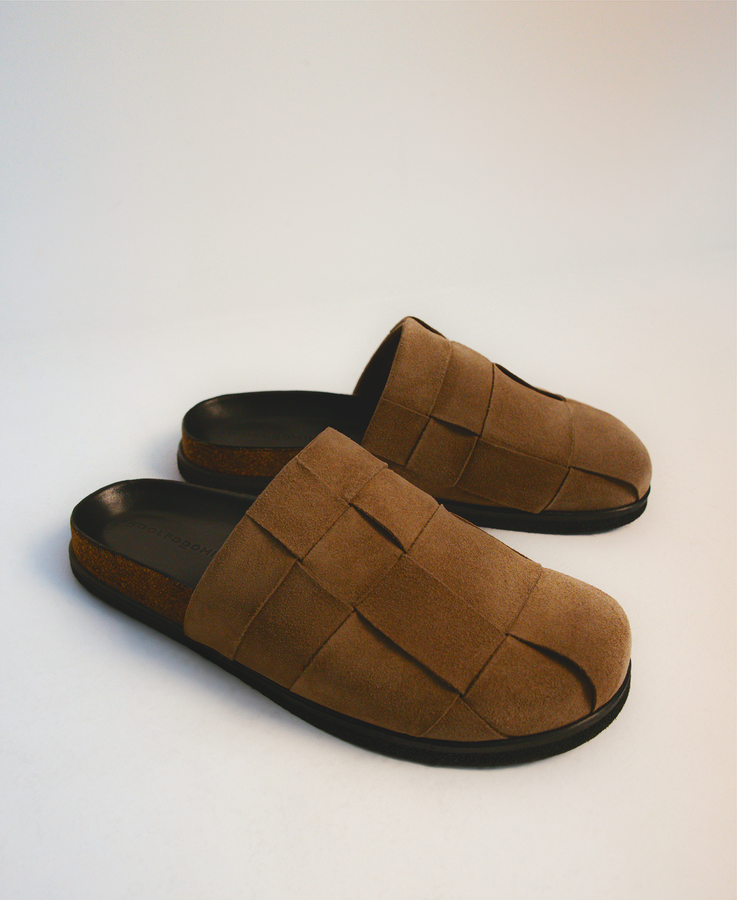 Responsible braided leather clog man image number 3