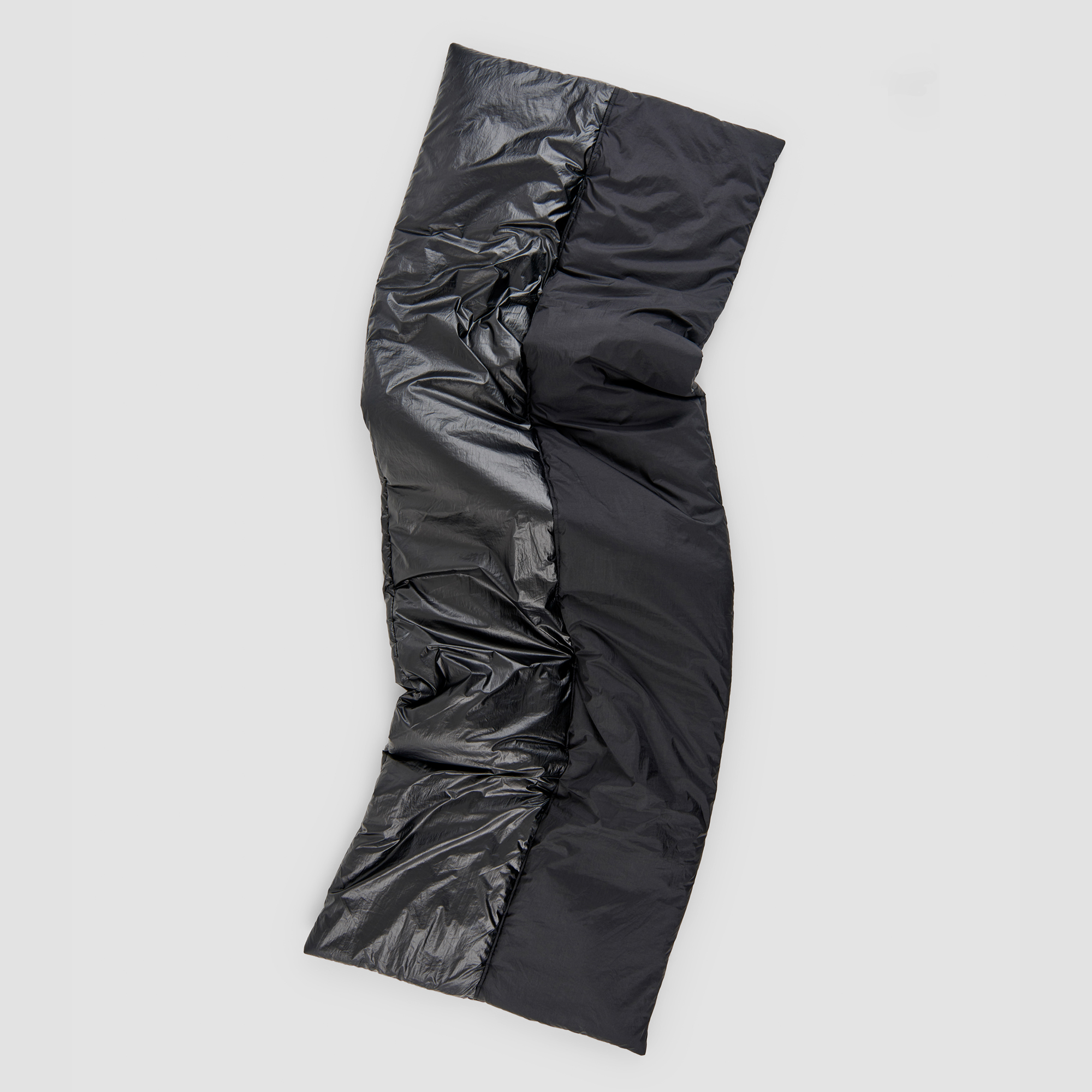 Recycled nylon padded shawl image number 1