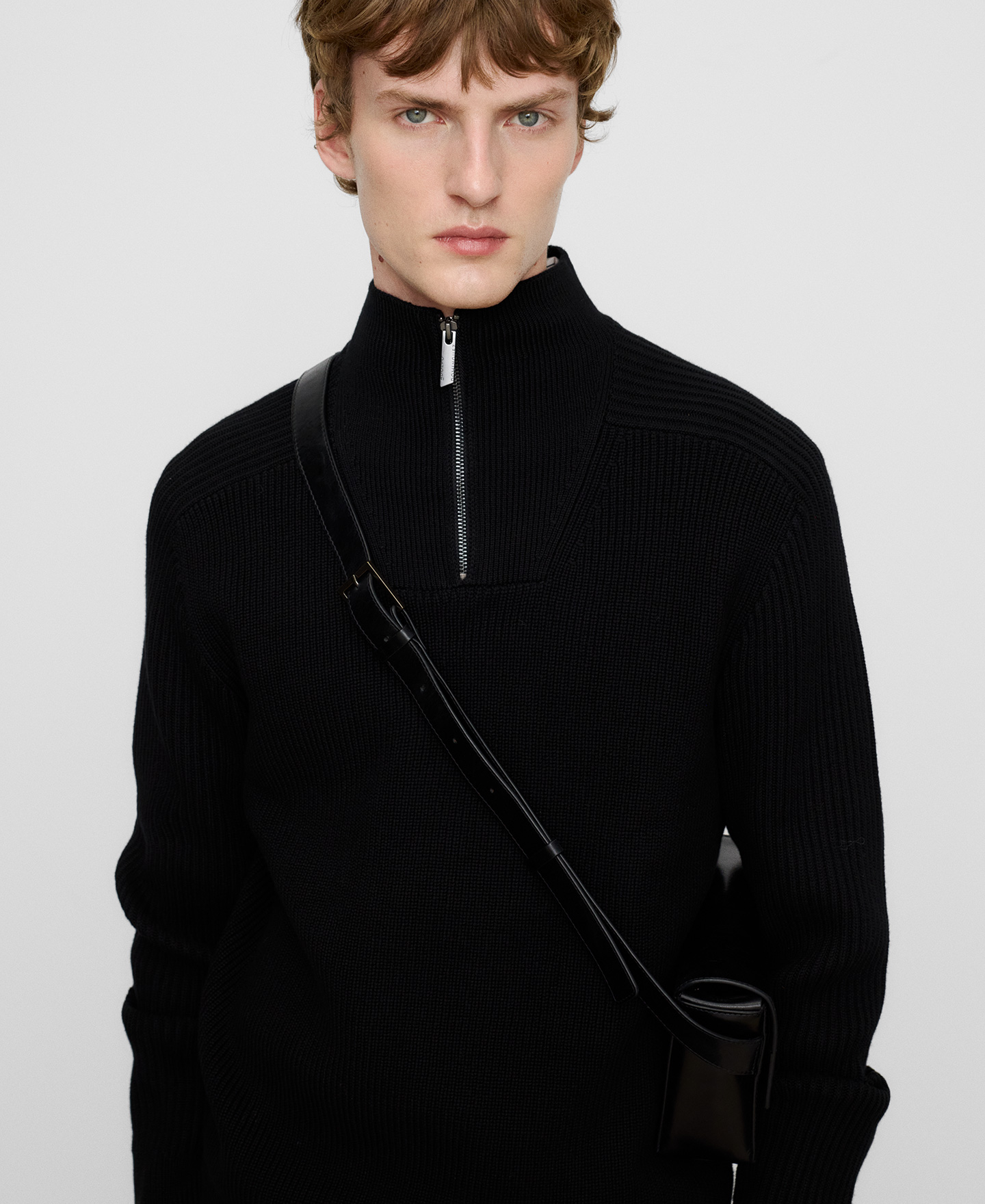 Organic cotton quarter-zip sweater image number 3