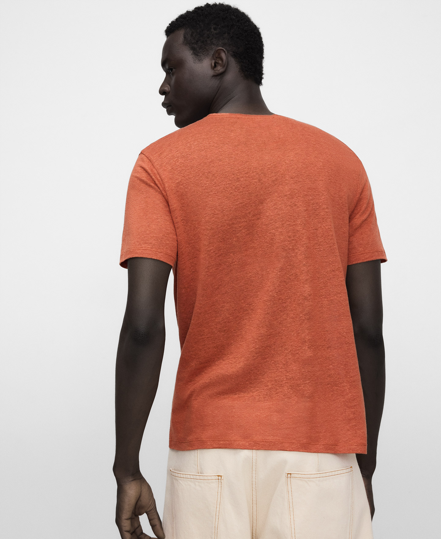 European linen regular fit T-shirt image number 2